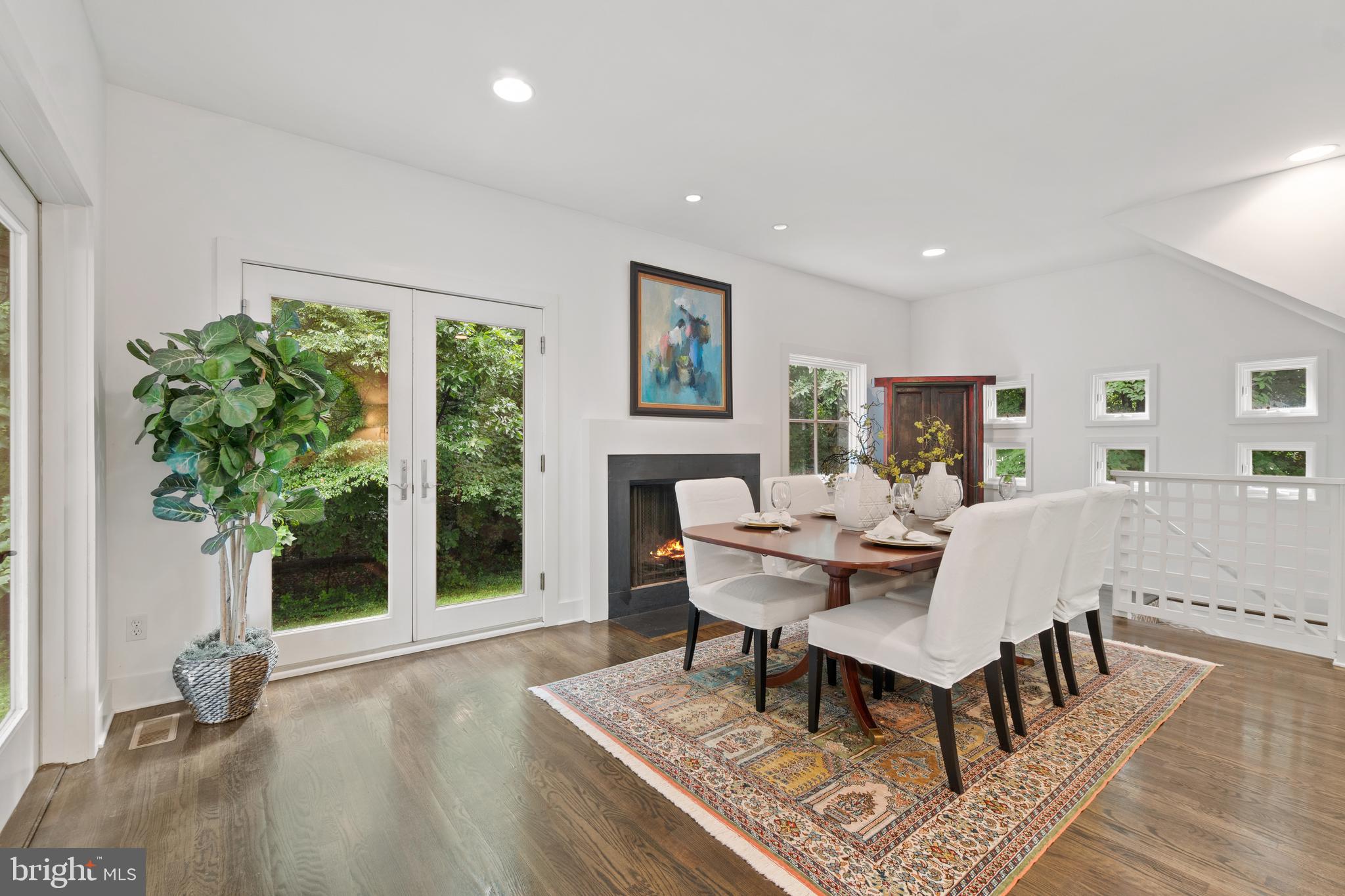 WATERS RIDGE - Residential