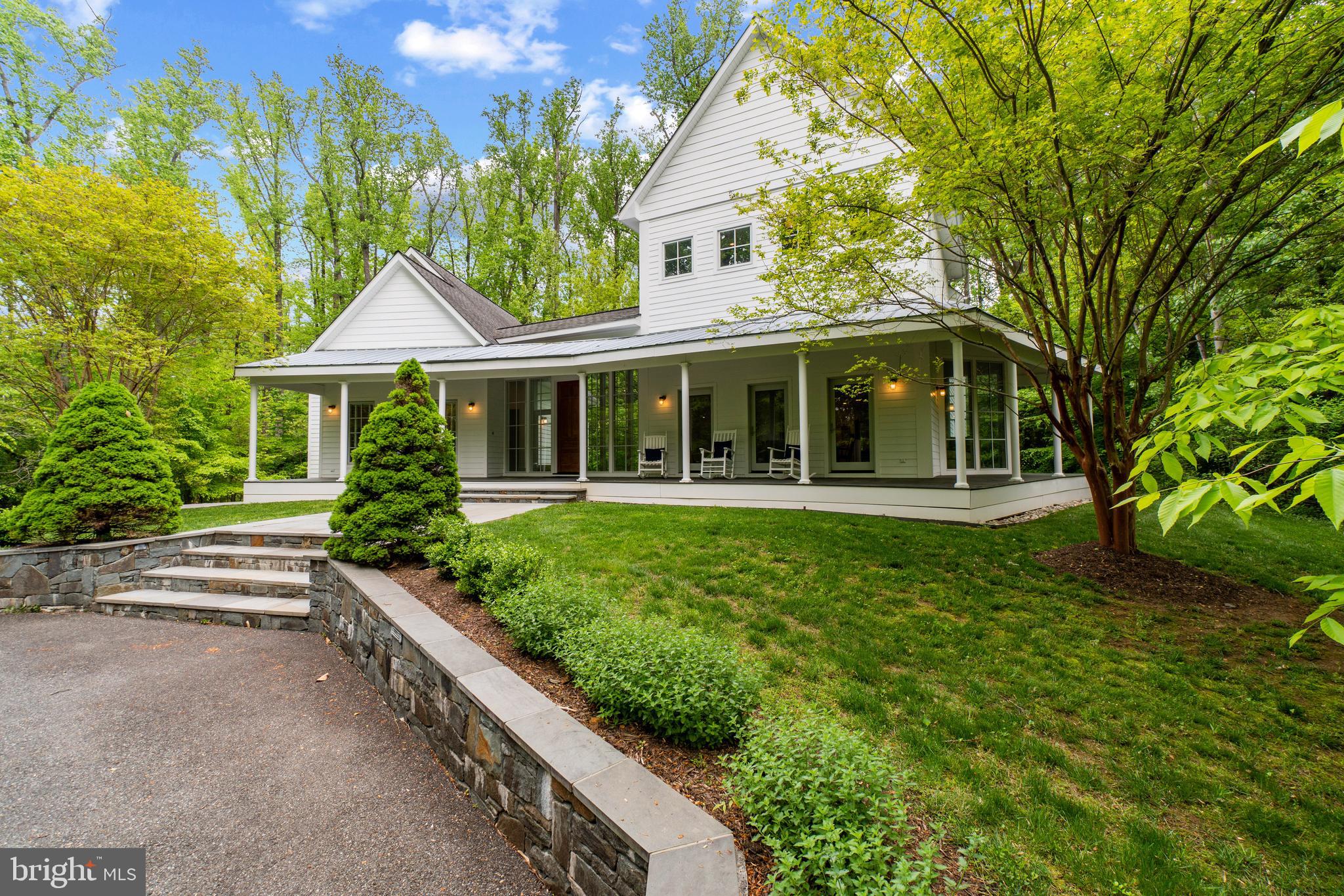 WATERS RIDGE - Residential