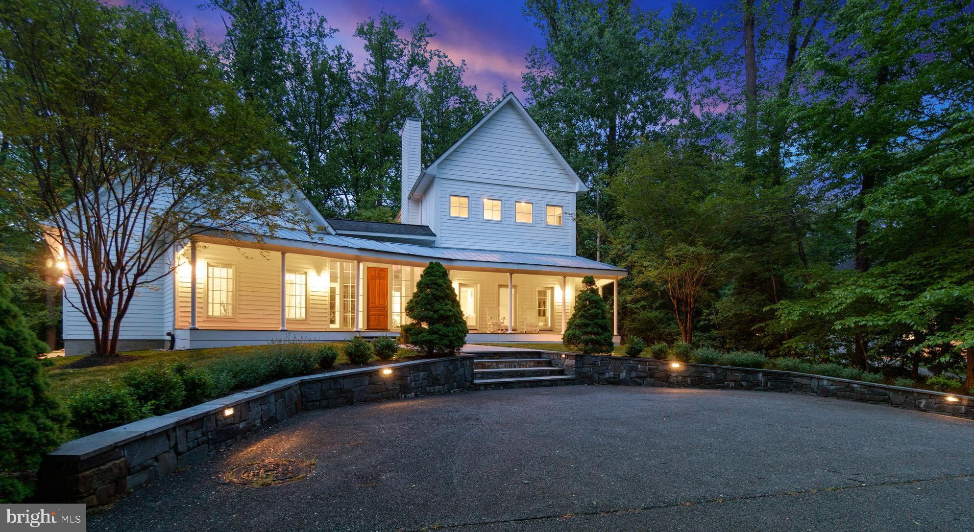 WATERS RIDGE - Residential