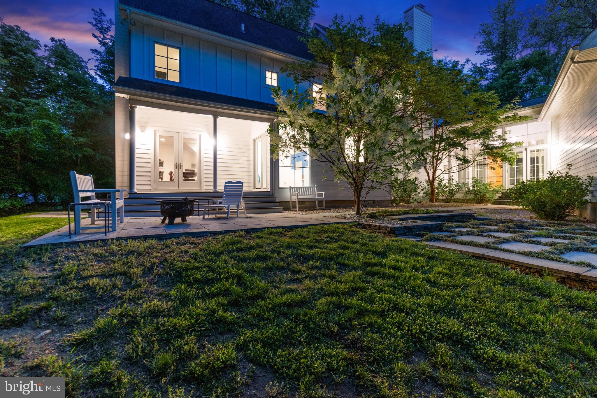 WATERS RIDGE - Residential