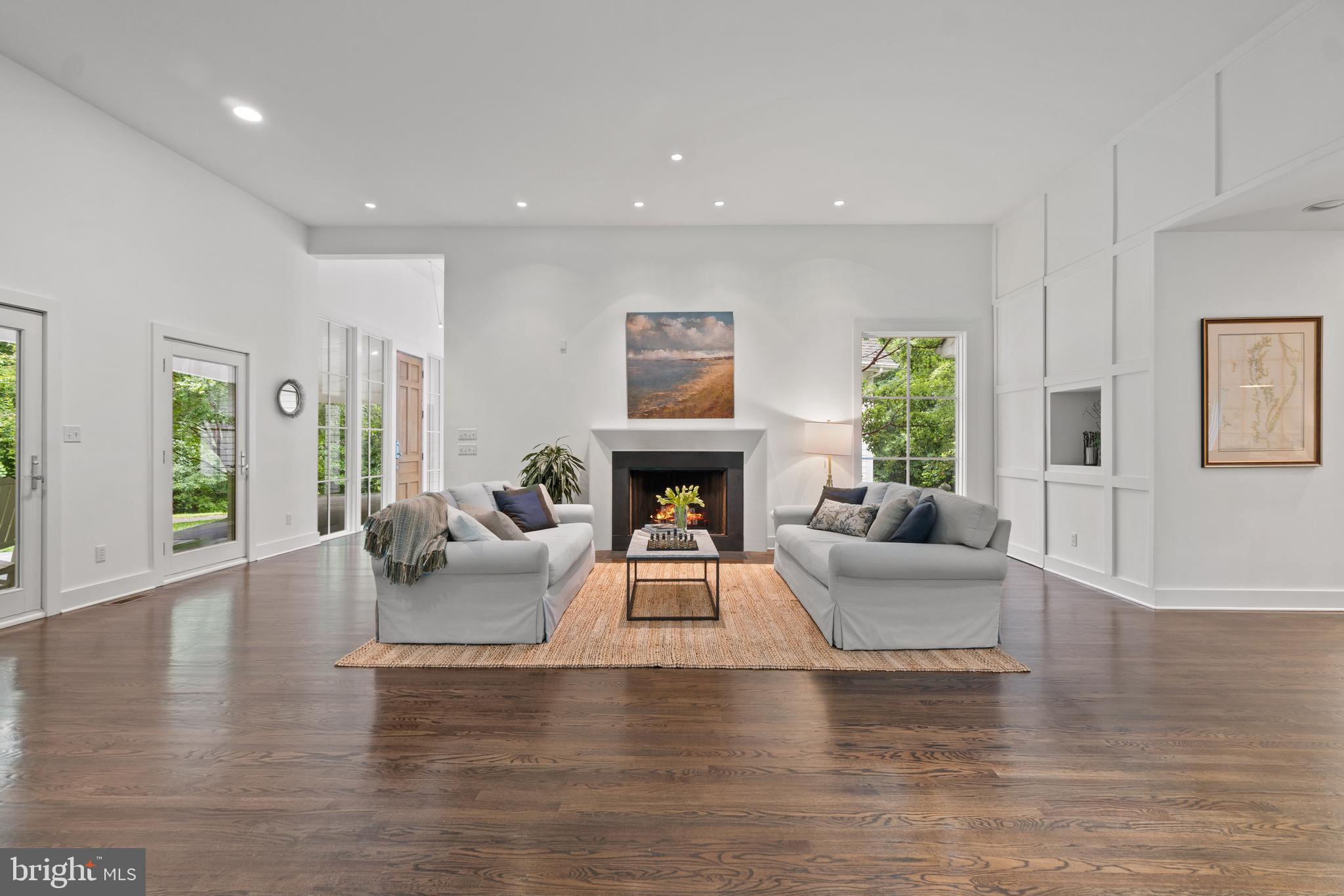 WATERS RIDGE - Residential