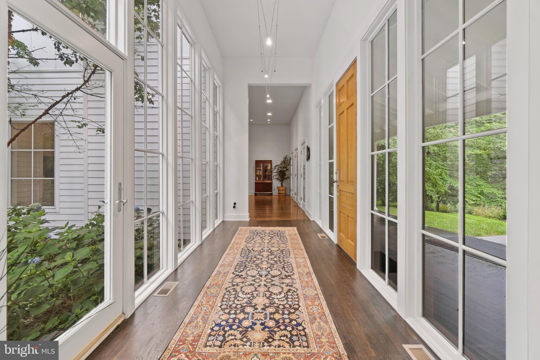 WATERS RIDGE - Residential