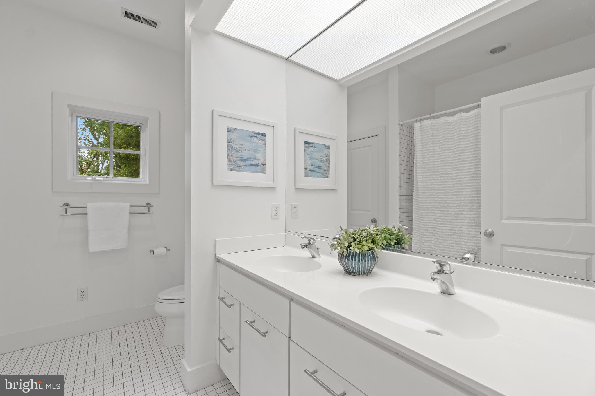 WATERS RIDGE - Residential