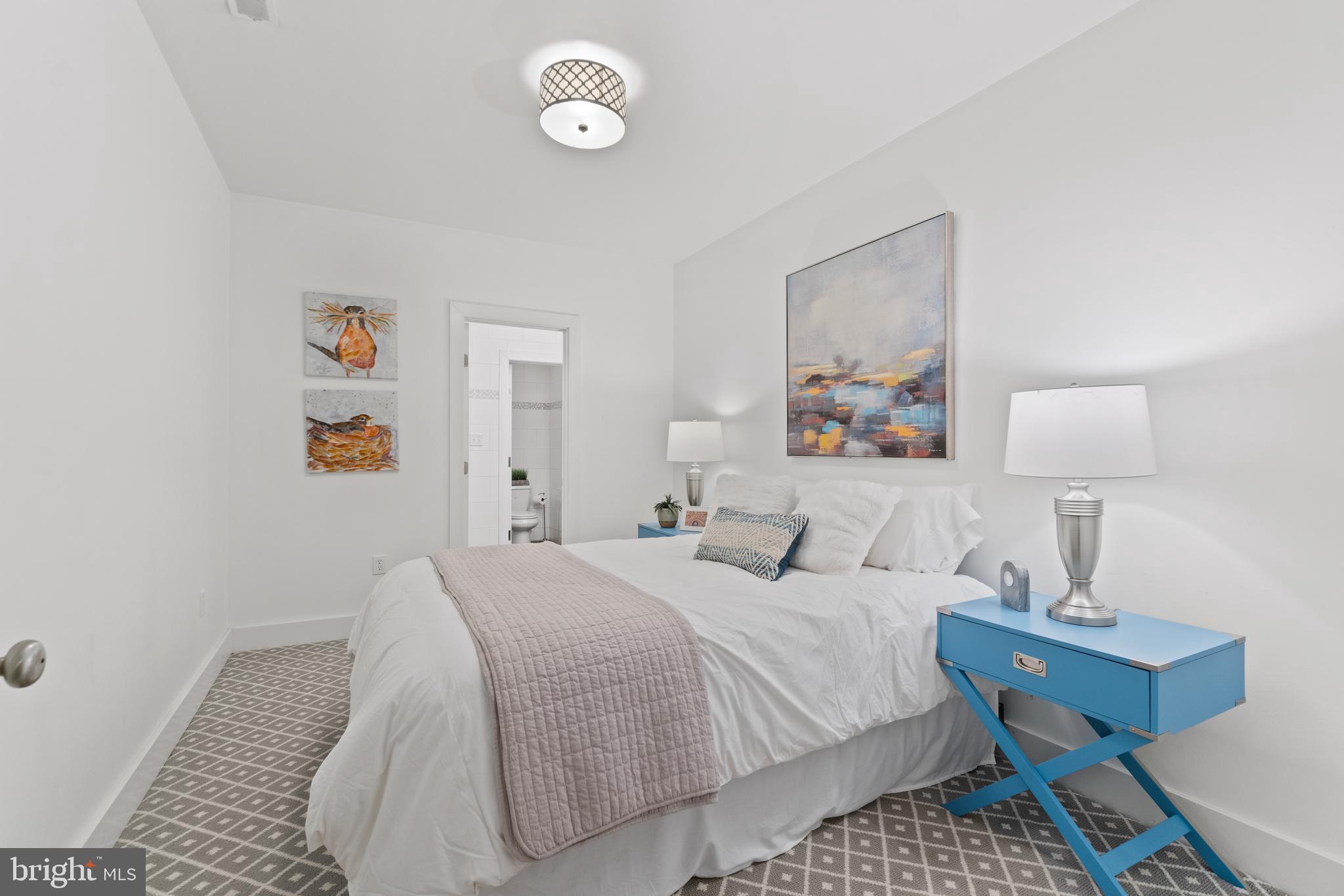 WATERS RIDGE - Residential