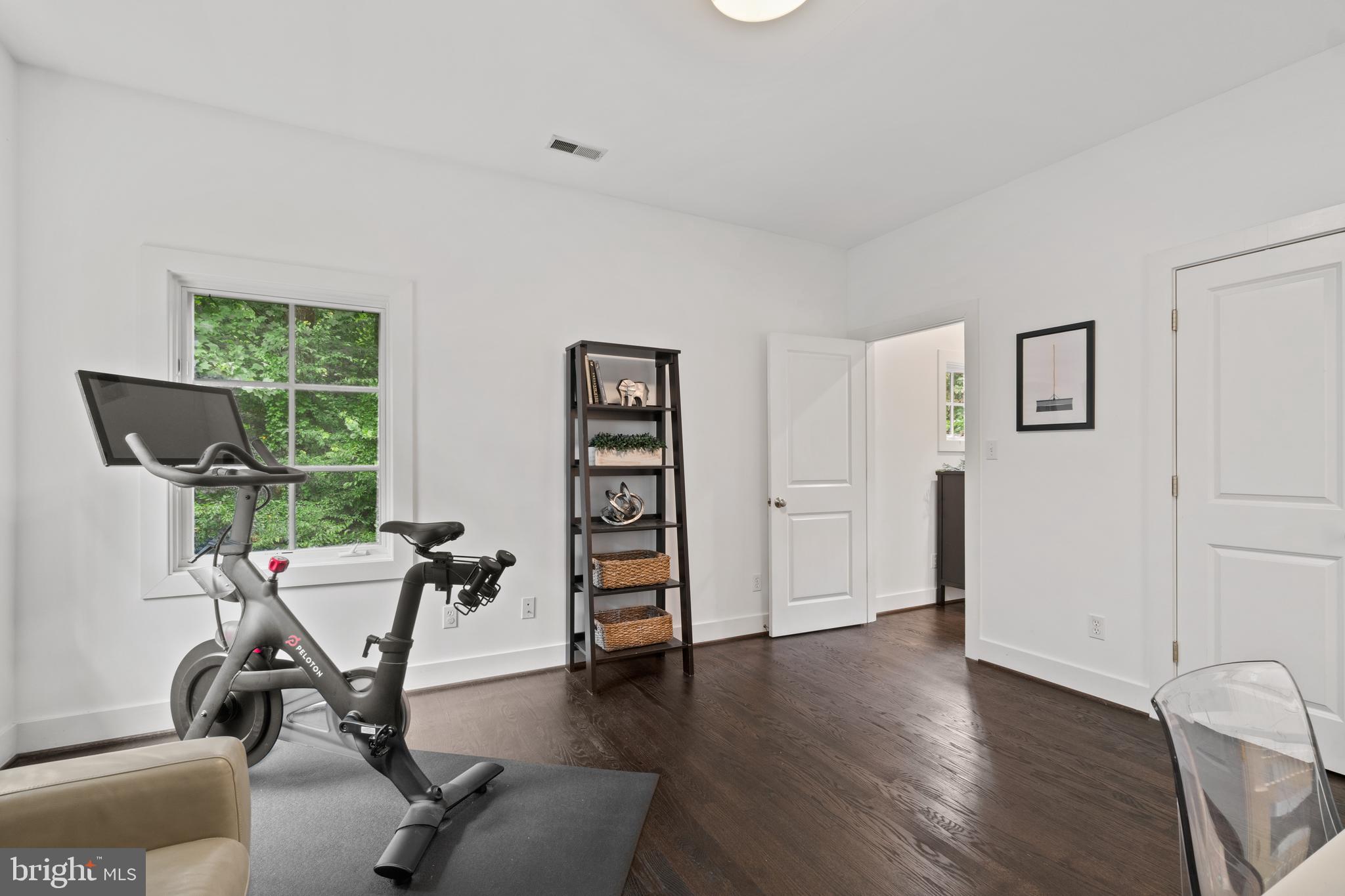 WATERS RIDGE - Residential