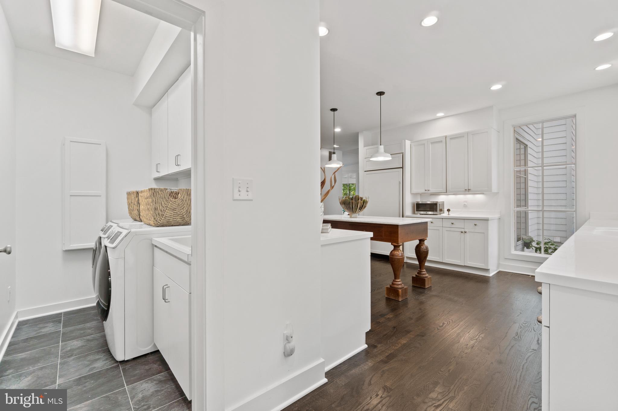 WATERS RIDGE - Residential