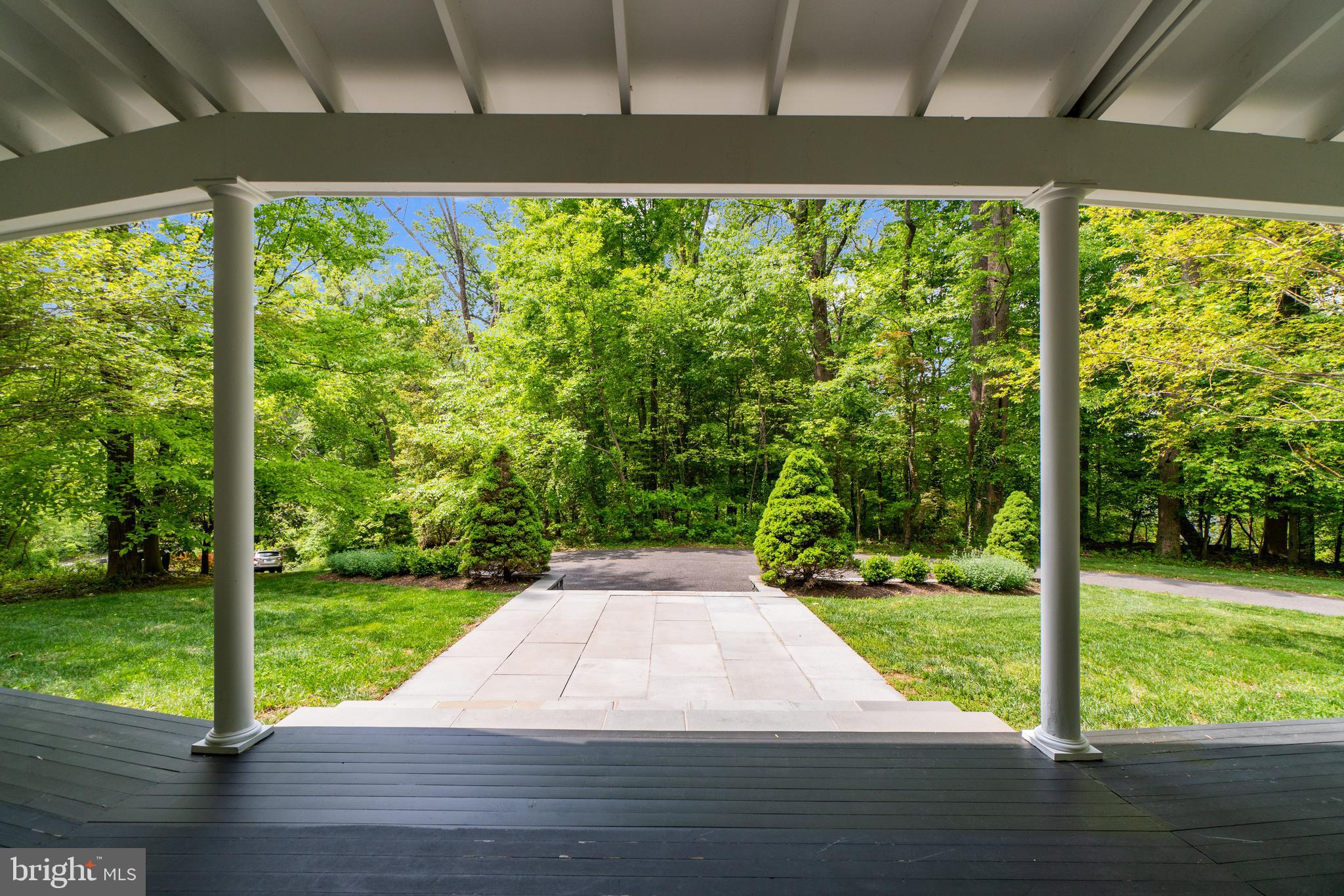 WATERS RIDGE - Residential