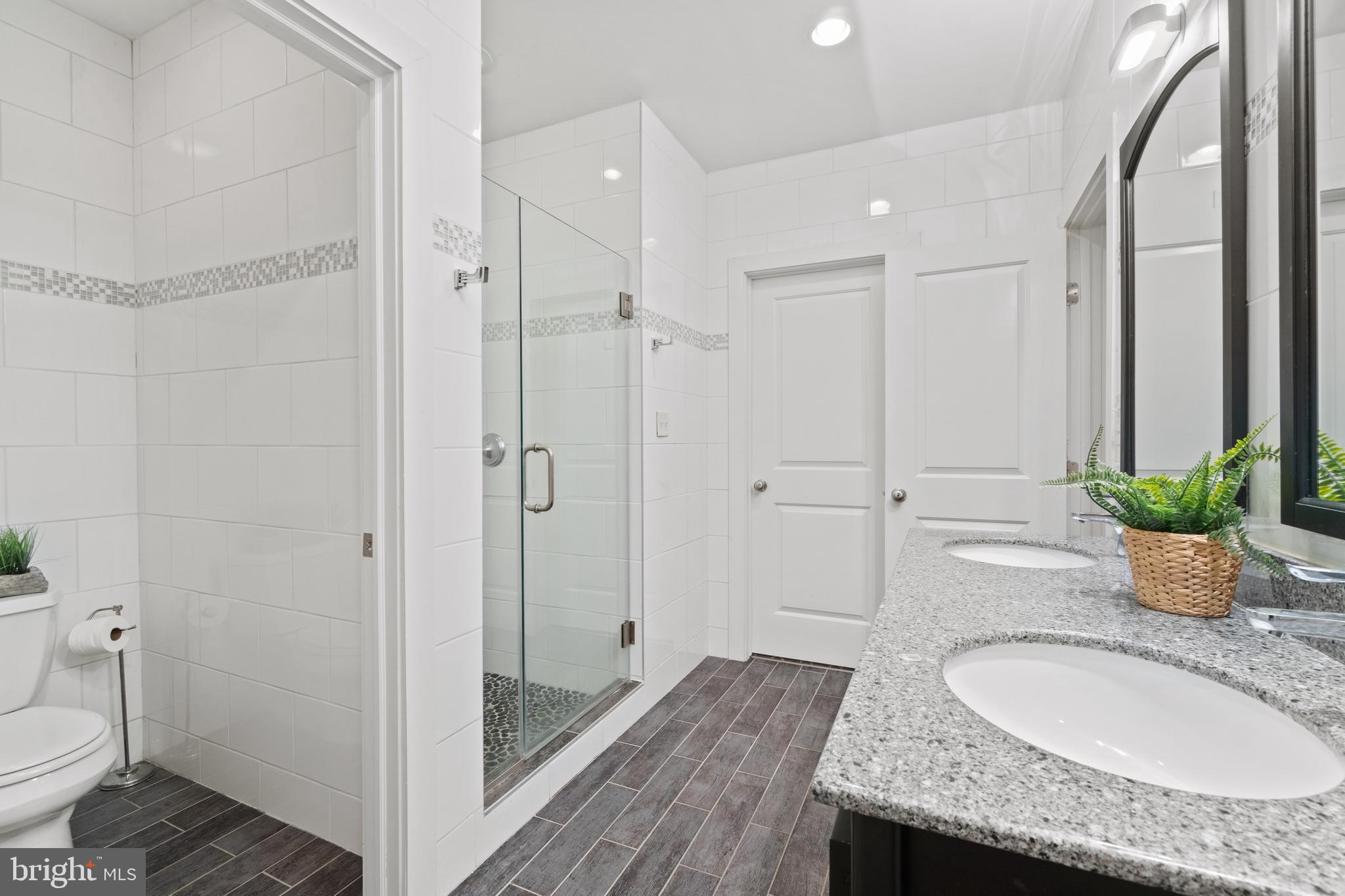 WATERS RIDGE - Residential