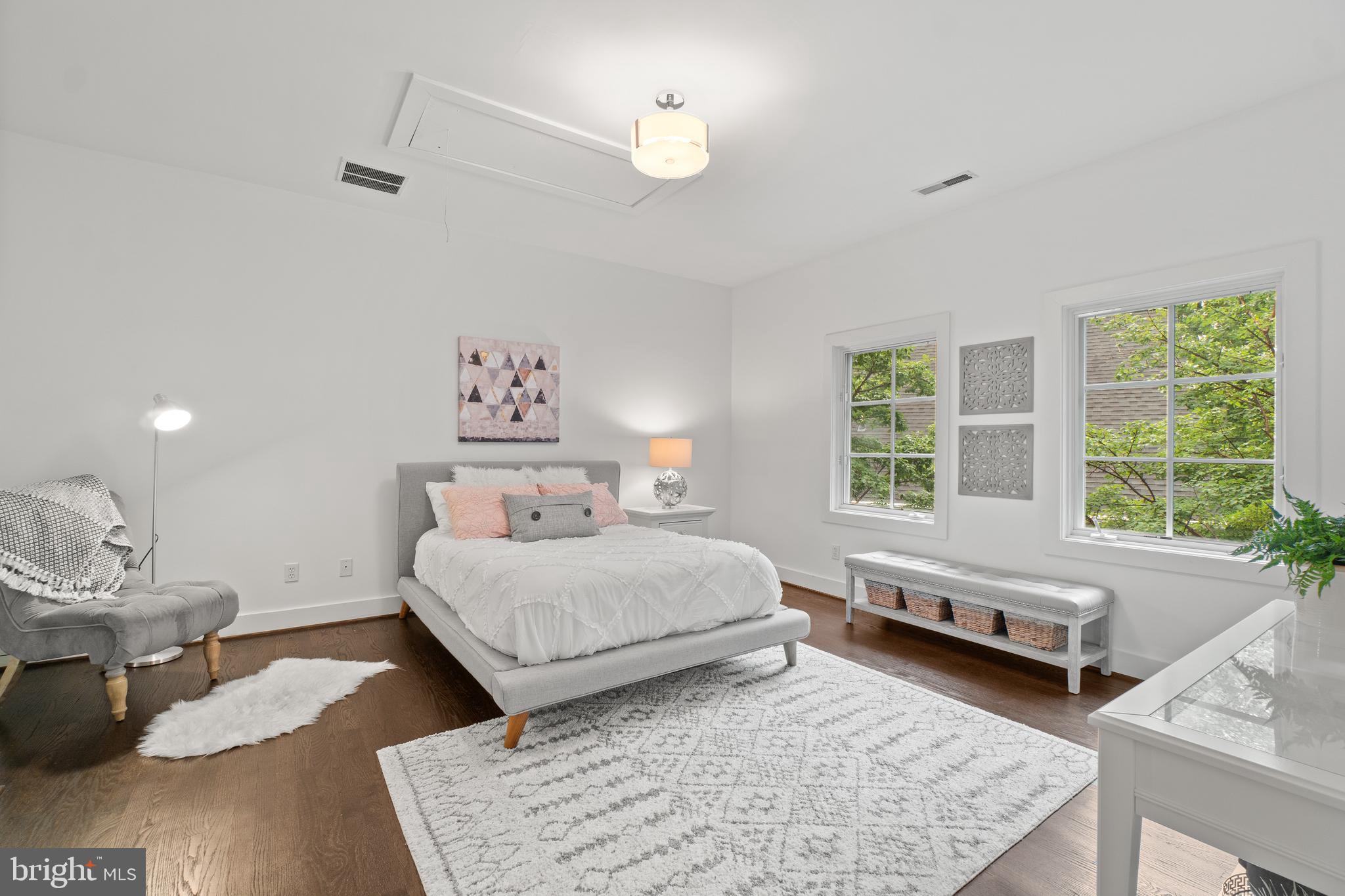 WATERS RIDGE - Residential