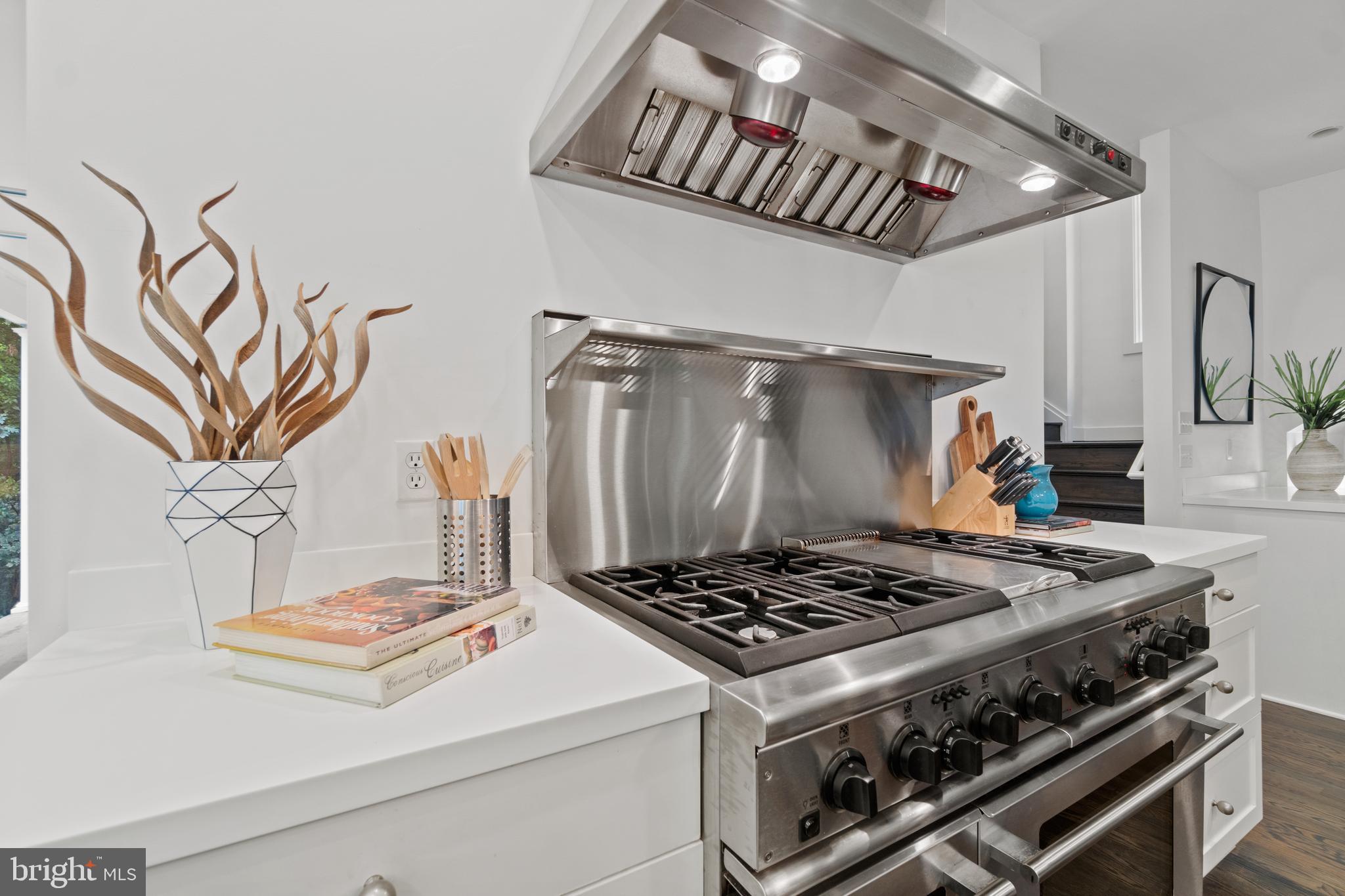 WATERS RIDGE - Residential