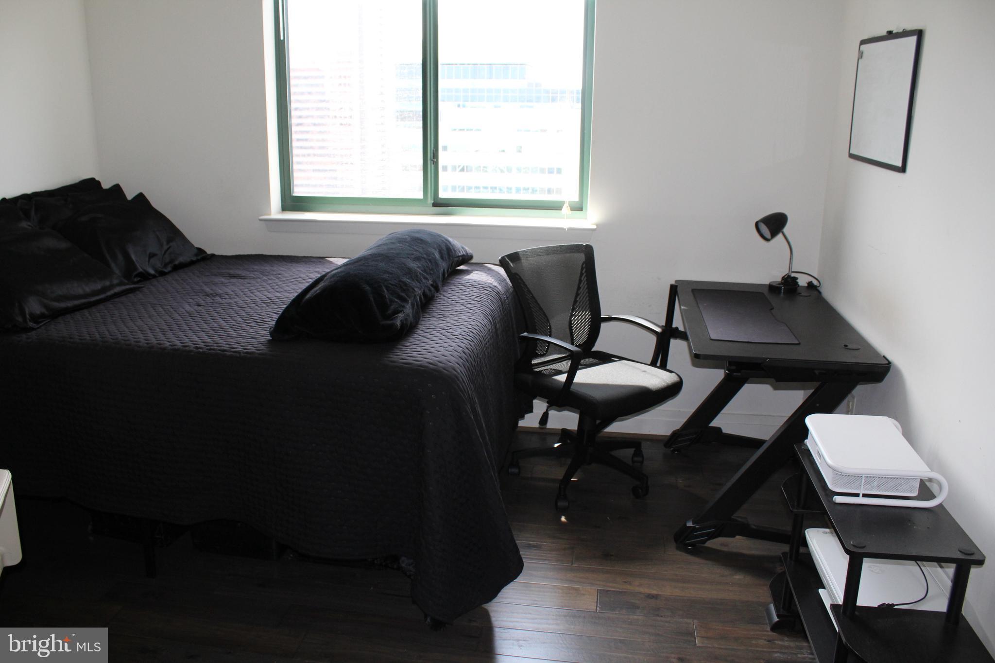 INNER HARBOR - Residential Lease