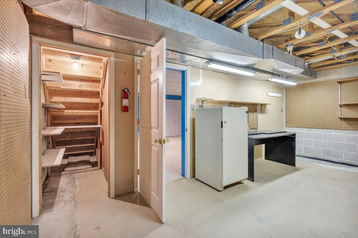 Mullica Hill, New Jersey 08062, United States, 3 Bedrooms Bedrooms, ,3 BathroomsBathrooms,Residential,Contingent,143359