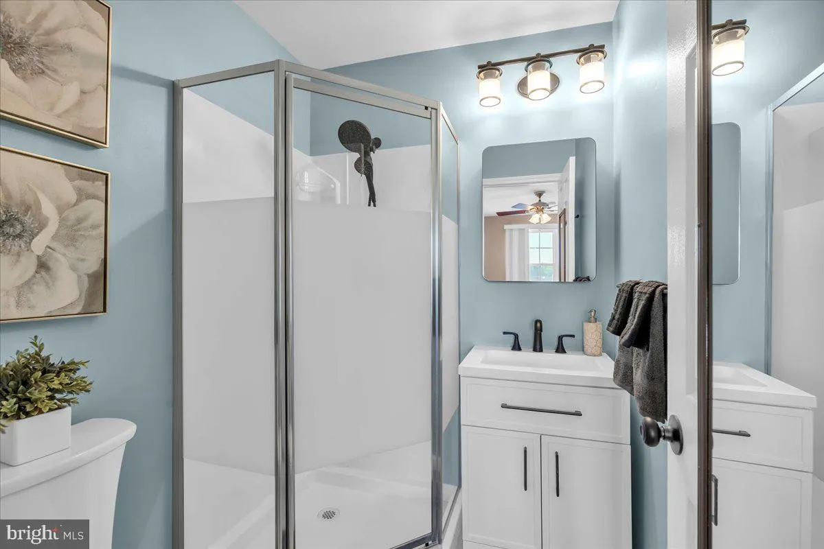 Mullica Hill, New Jersey 08062, United States, 3 Bedrooms Bedrooms, ,3 BathroomsBathrooms,Residential,Contingent,143359