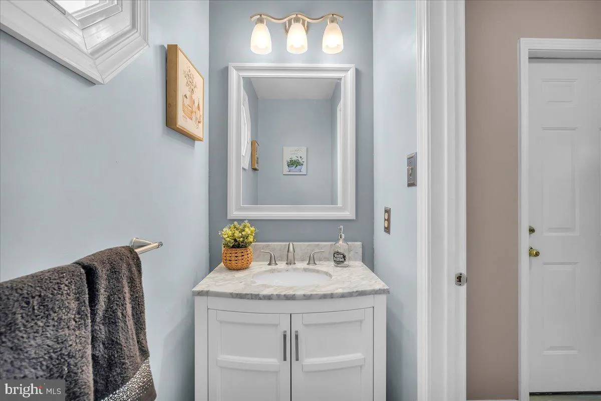 Mullica Hill, New Jersey 08062, United States, 3 Bedrooms Bedrooms, ,3 BathroomsBathrooms,Residential,Contingent,143359