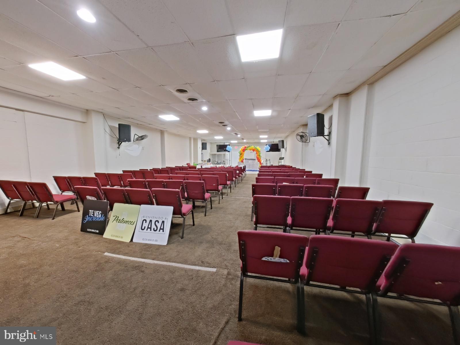 FRANKFORD - Commercial Sale