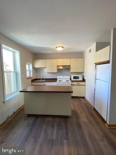 FELLS POINT HISTORIC DISTRICT - Residential Lease