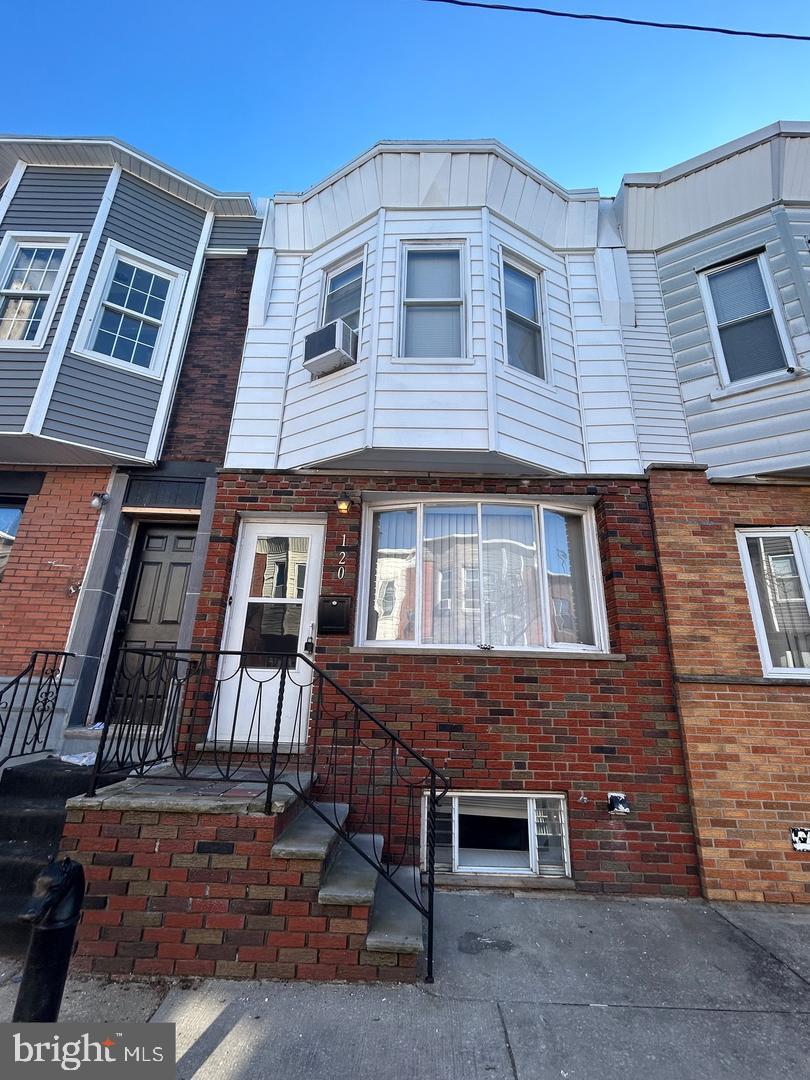 120 TREE STREET