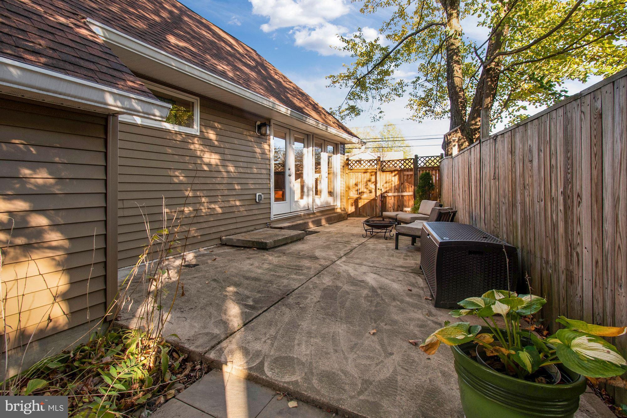 TWINBROOK - Residential Lease