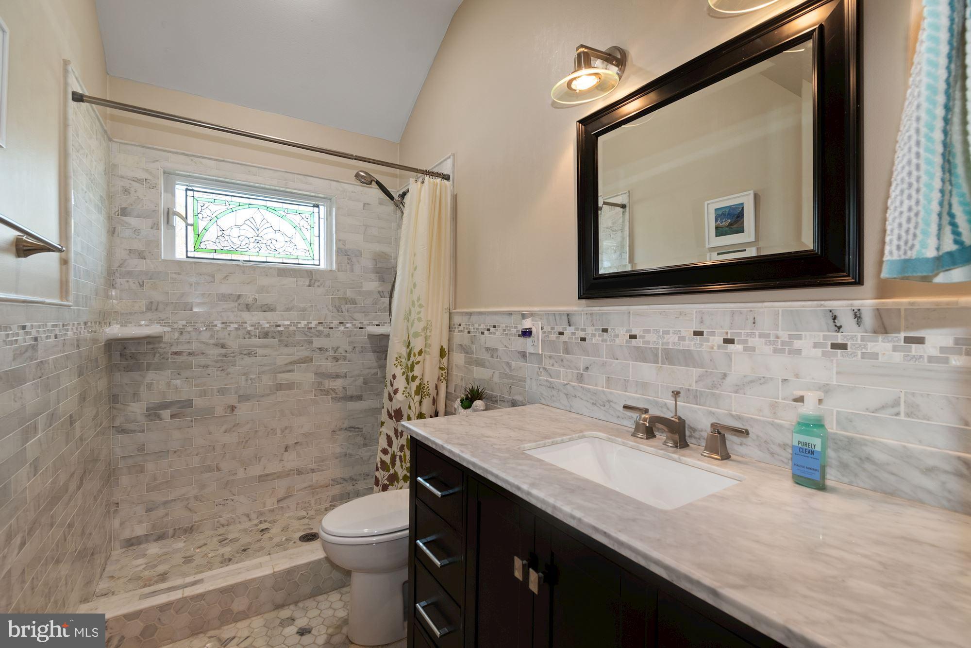 TWINBROOK - Residential Lease