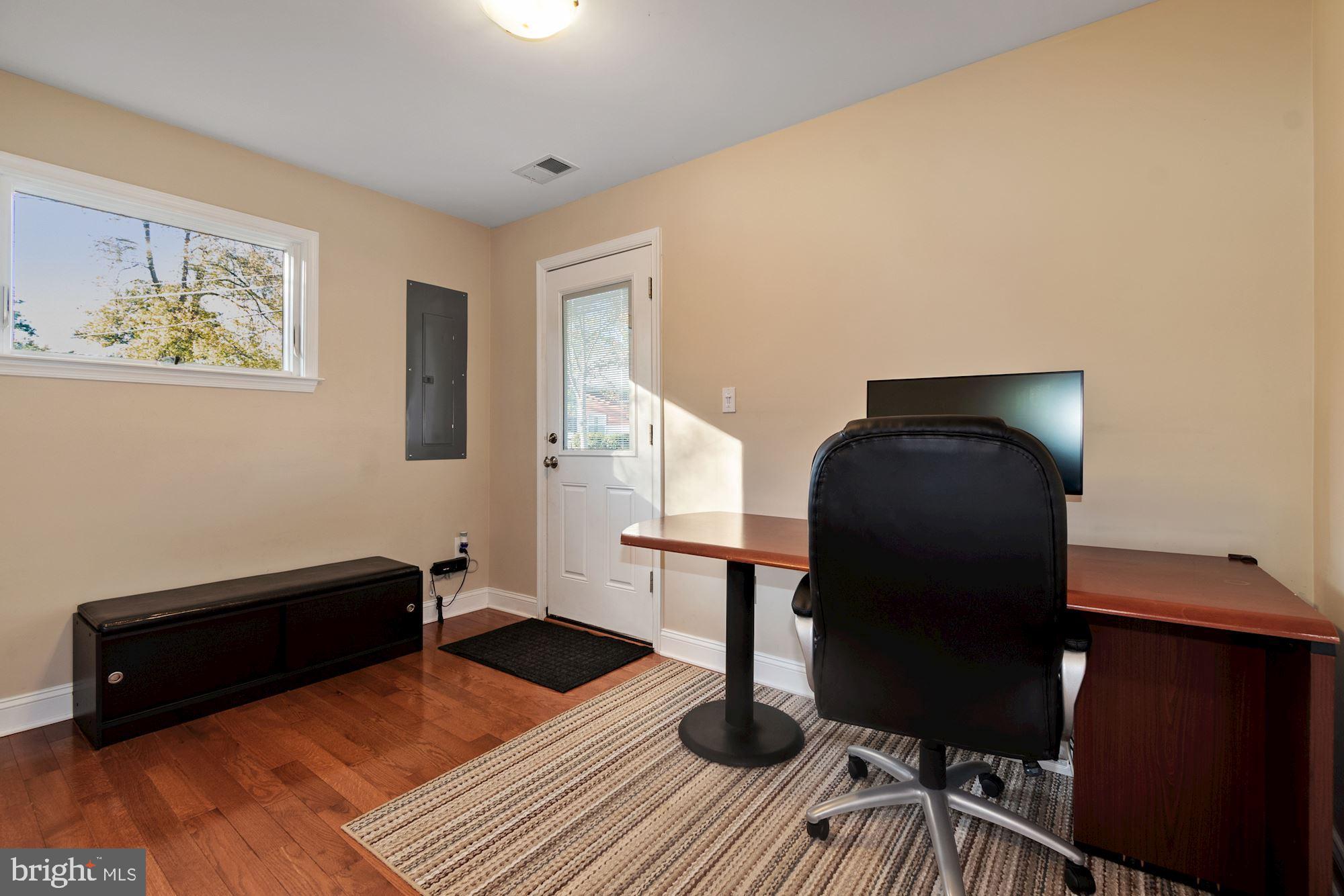 TWINBROOK - Residential Lease