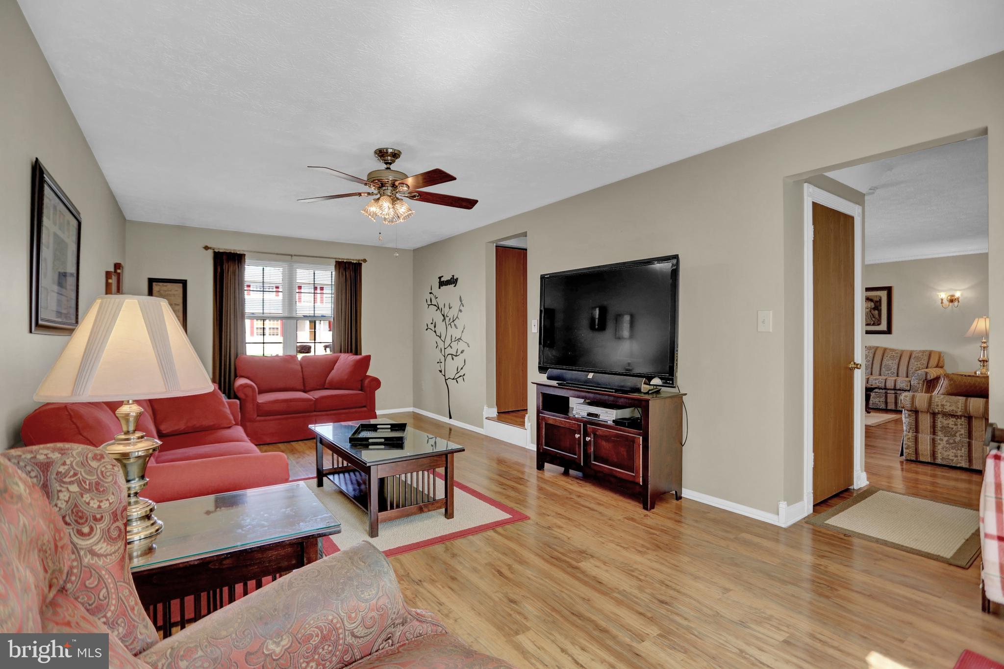 HARBOUR OAKS - Residential