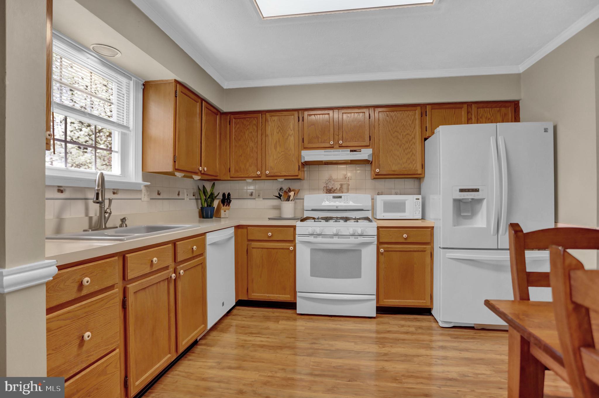 HARBOUR OAKS - Residential