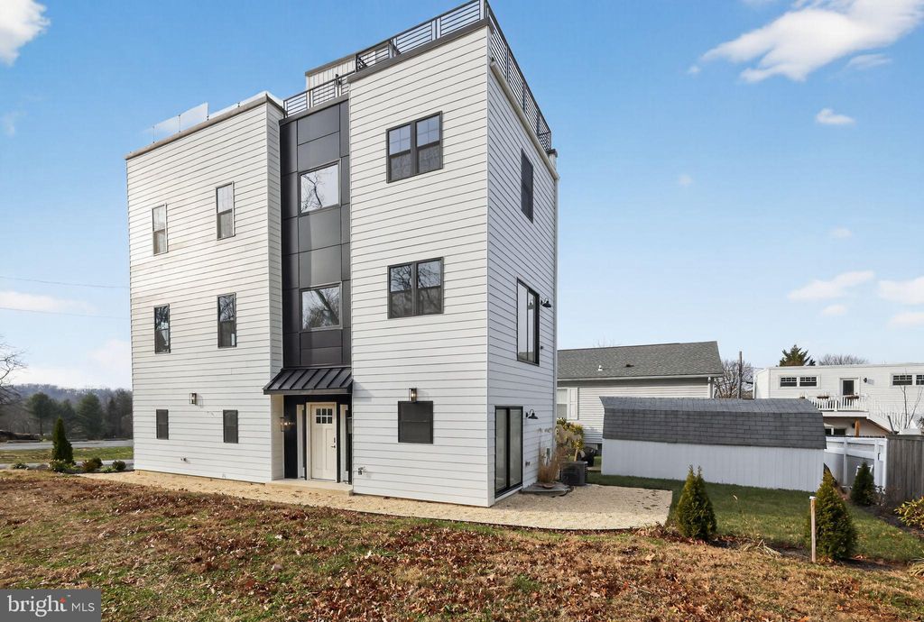 Photo of 203 Church Street, WAYNE, PA 19087 (MLS # PADE2105086)