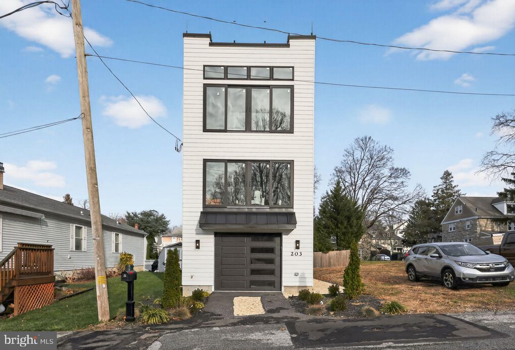 Photo of 203 Church Street, WAYNE, PA 19087 (MLS # PADE2105086)