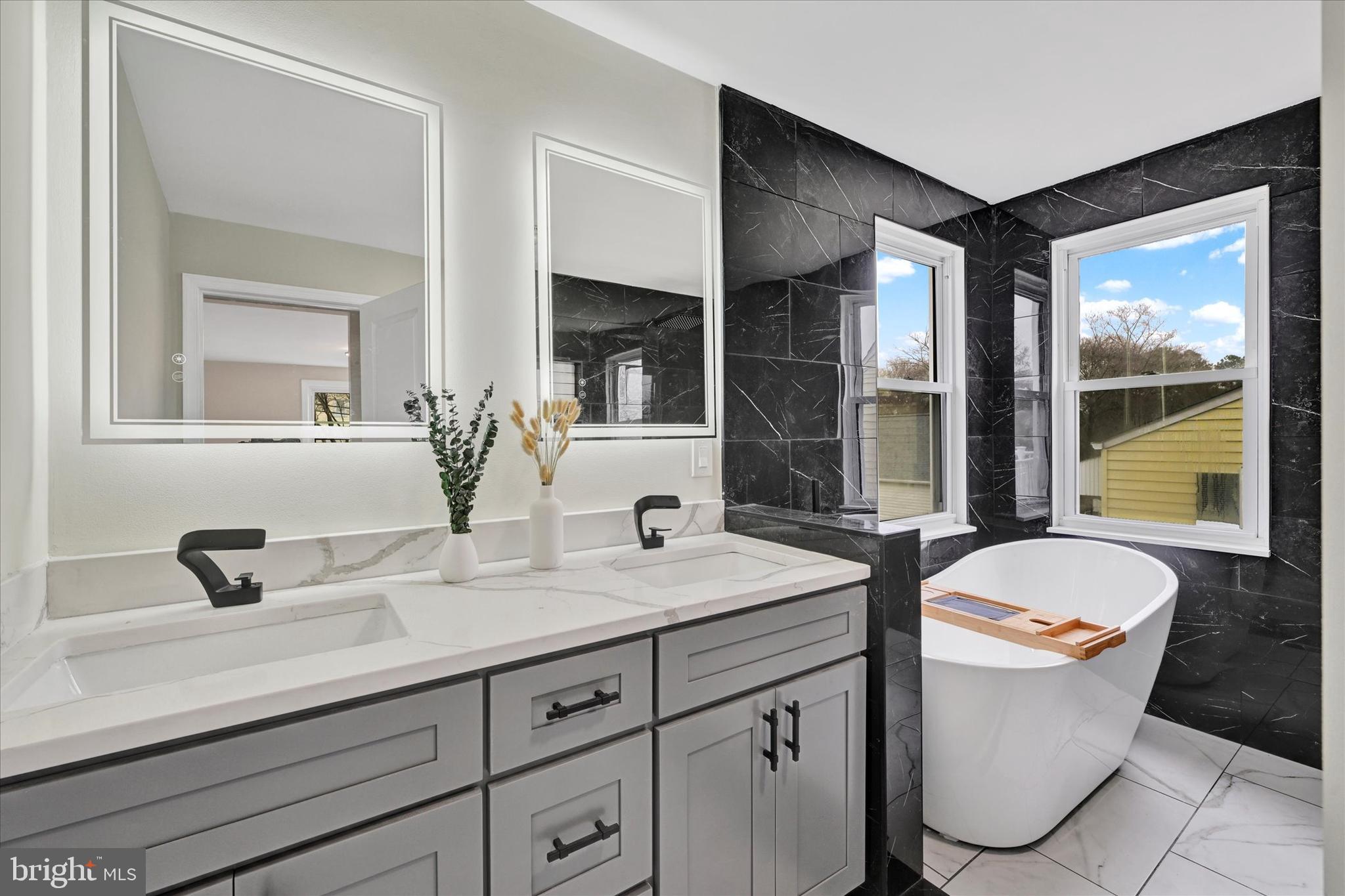 PARKVILLE - Residential