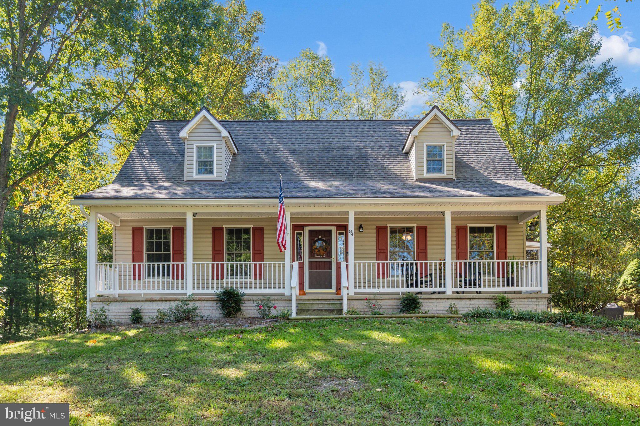 84 COTTONWOOD LANE