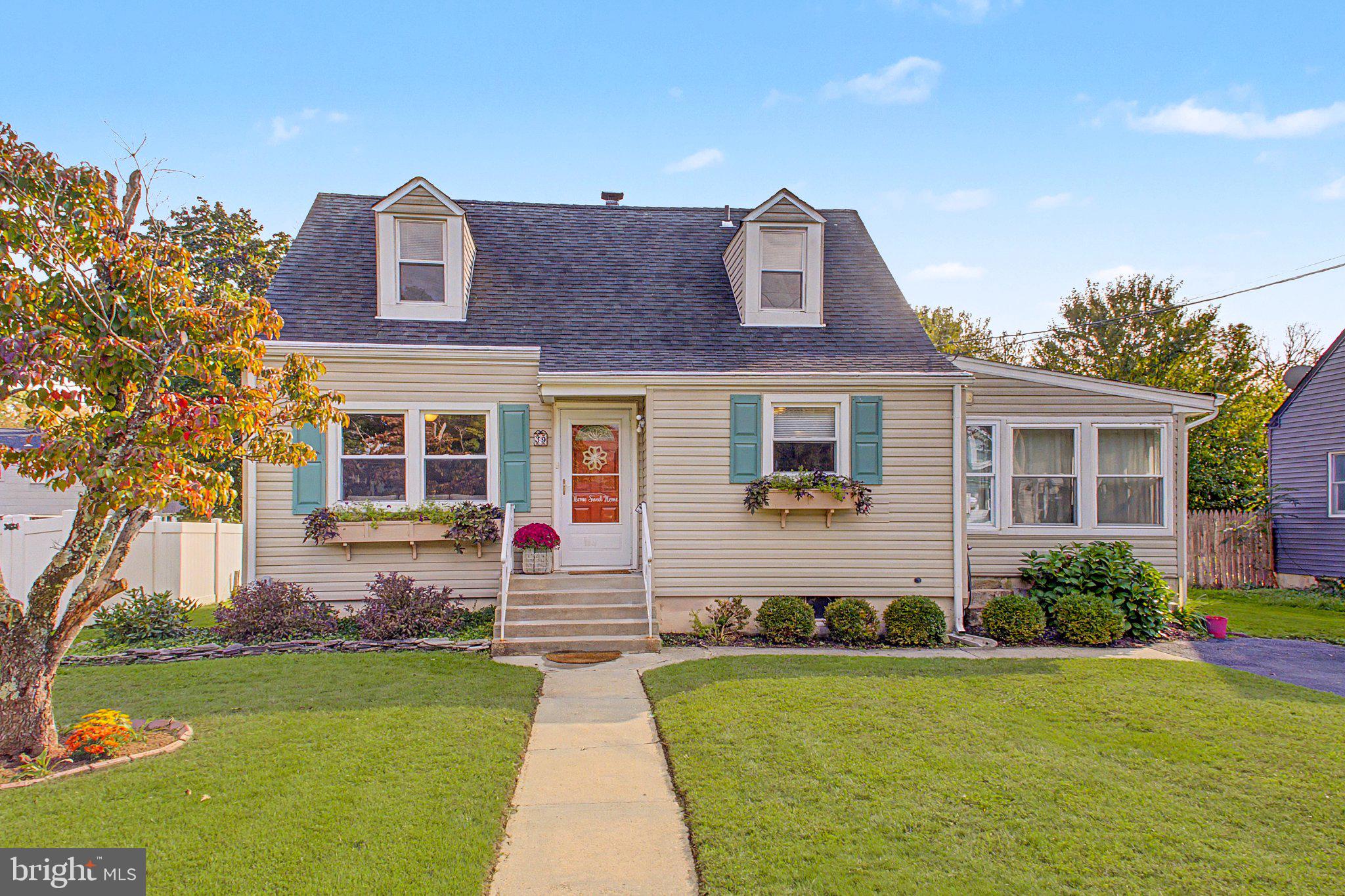 39 WALDRON ROAD