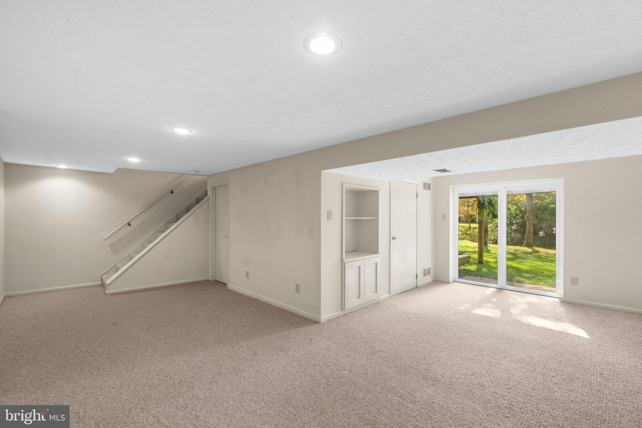 KINGS CONTRIVANCE - Residential