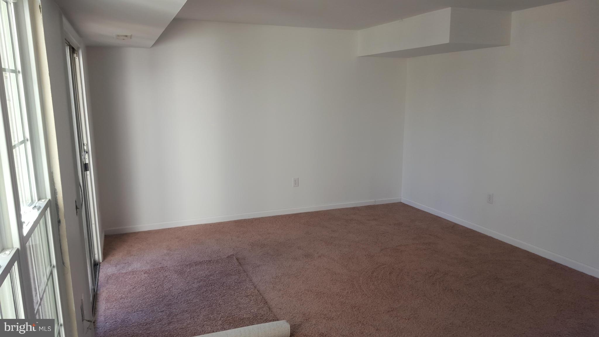 ST CHARLES SUB - HUNTINGTON - Residential Lease