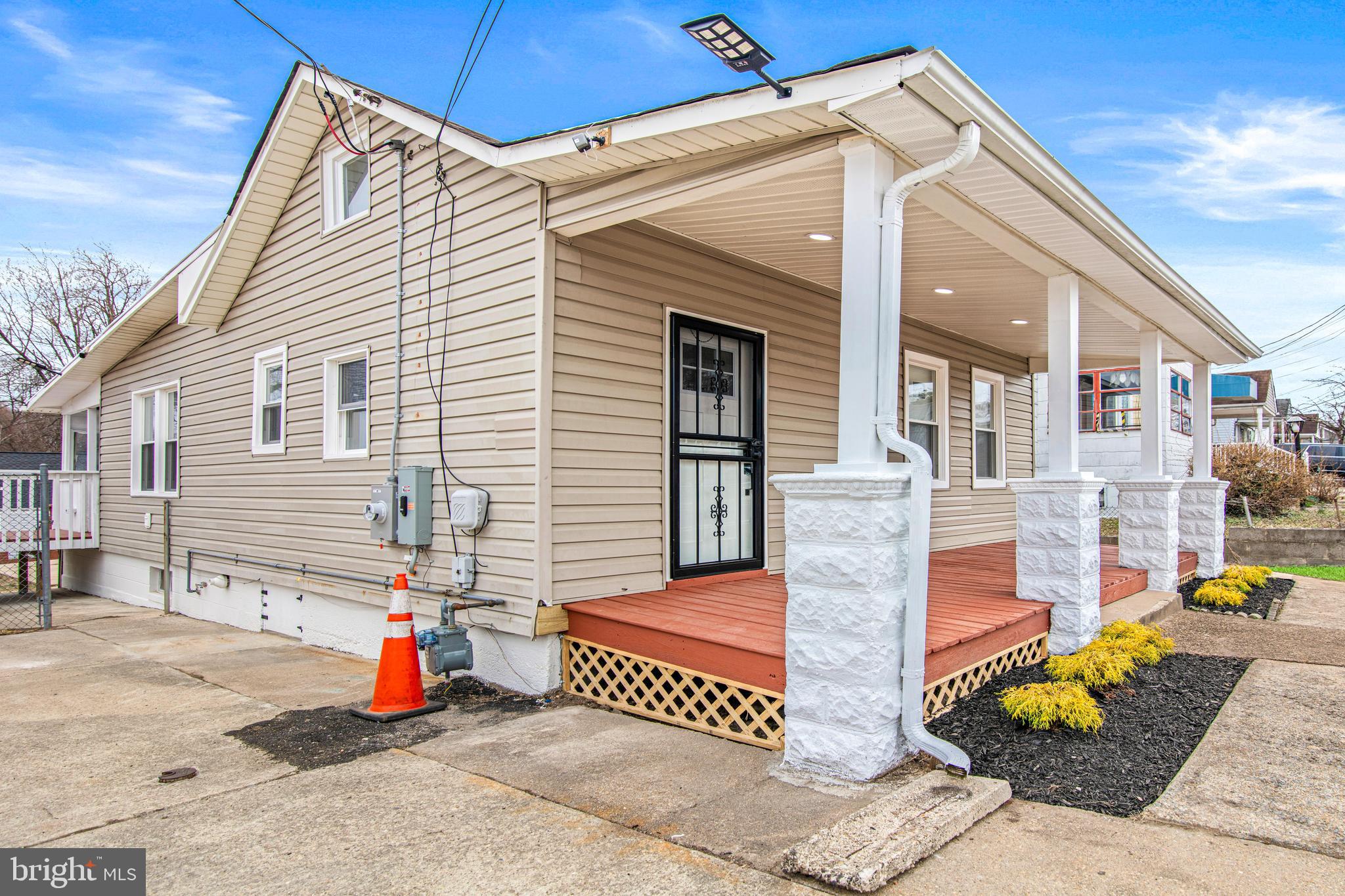 CAPITOL HEIGHTS - Residential