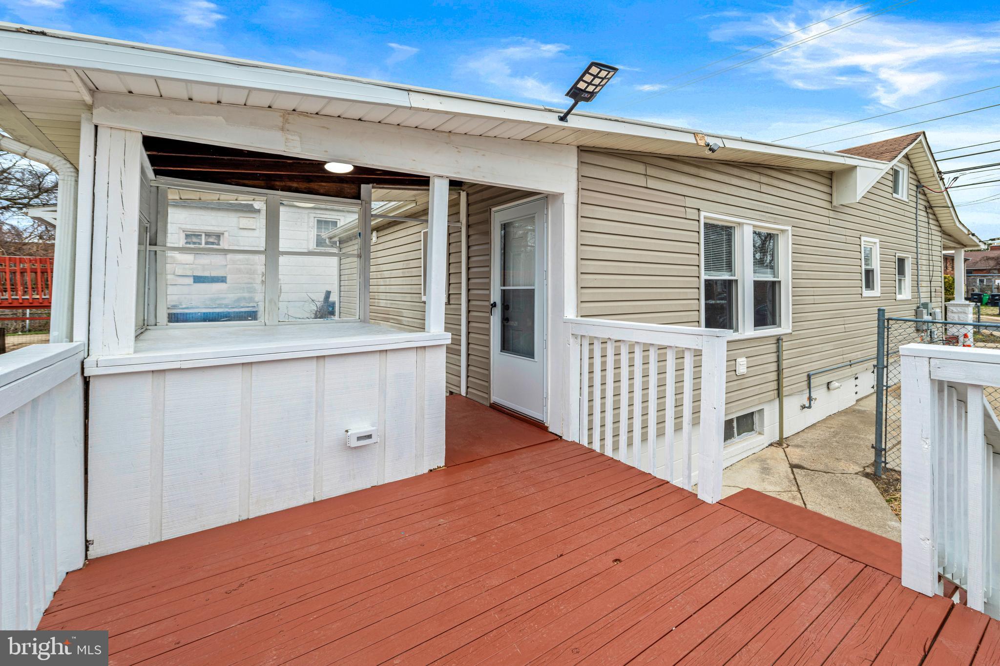 CAPITOL HEIGHTS - Residential