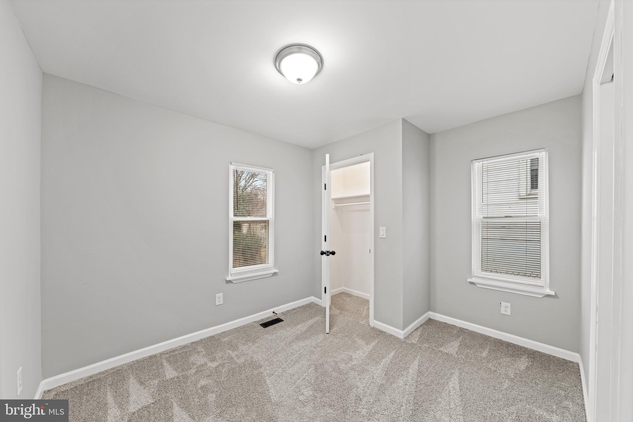 CAPITOL HEIGHTS - Residential