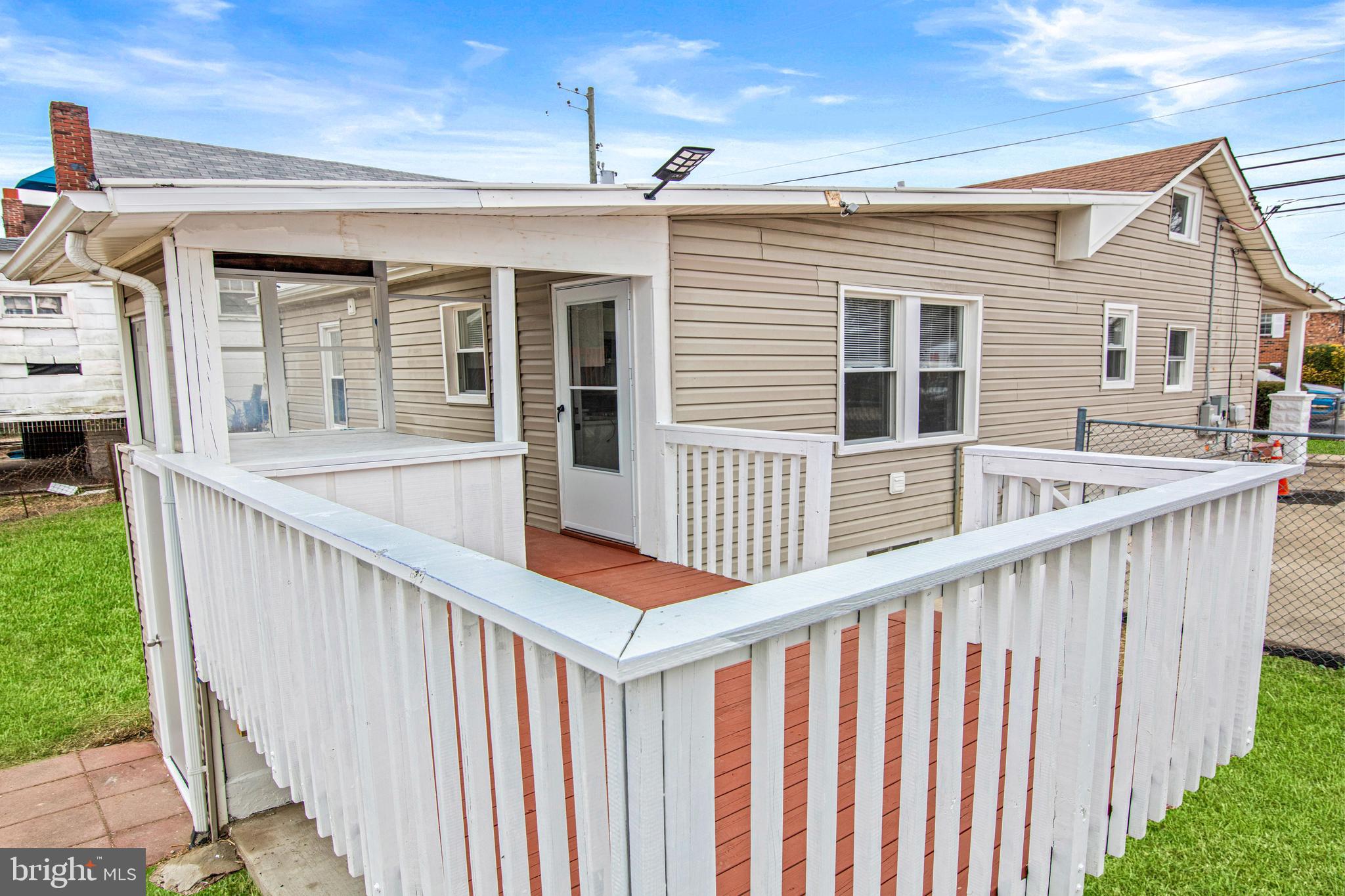 CAPITOL HEIGHTS - Residential