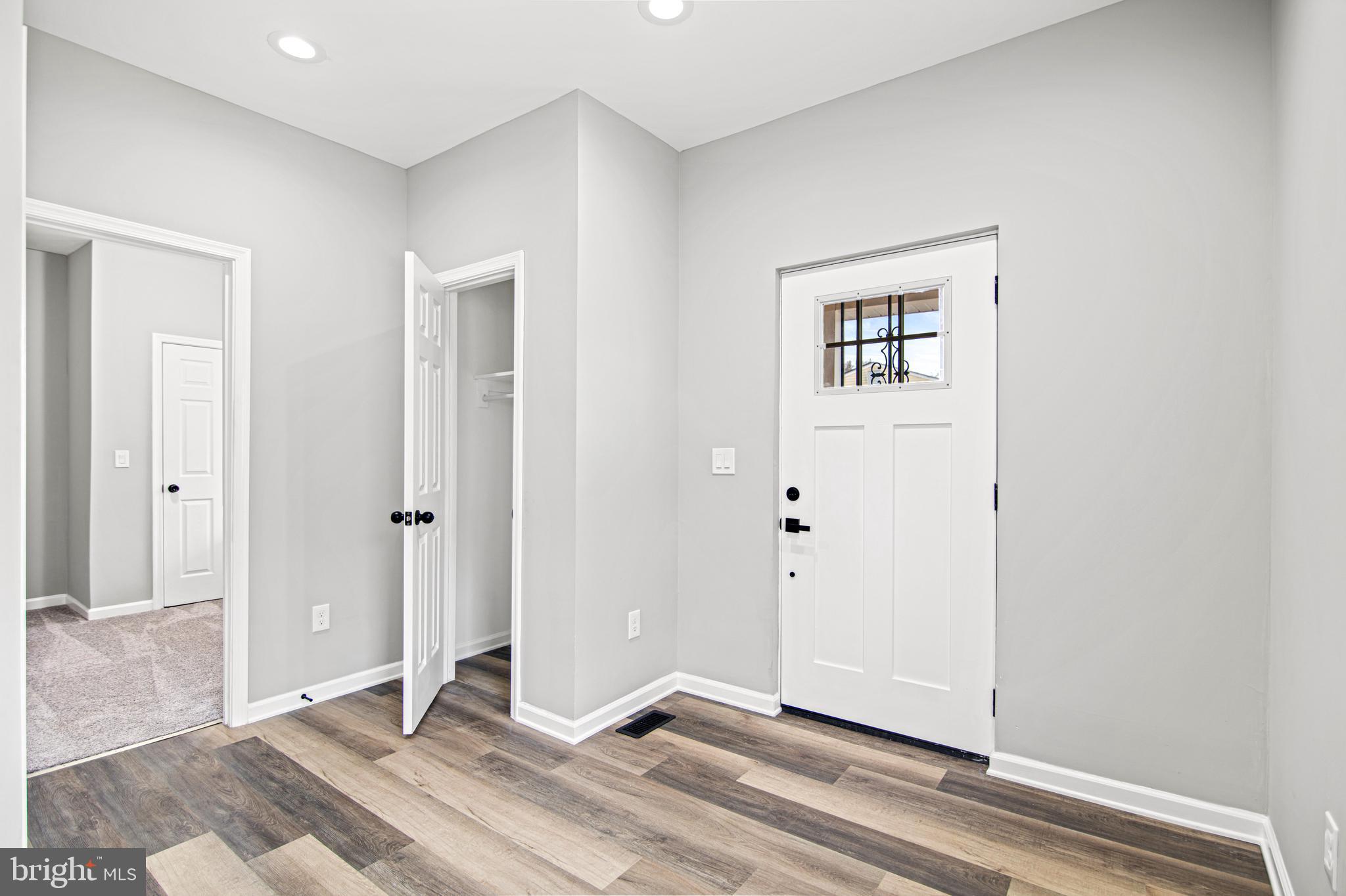 CAPITOL HEIGHTS - Residential