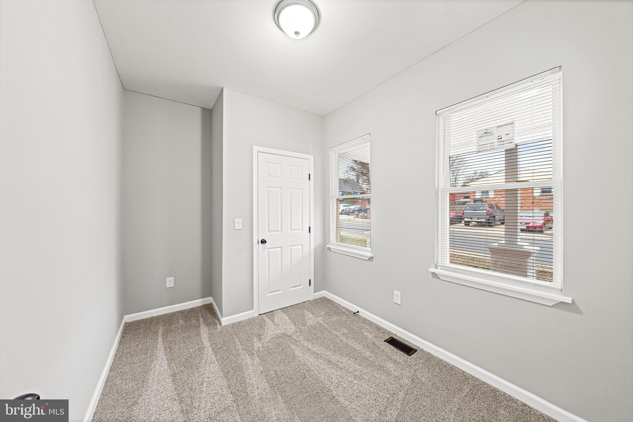 CAPITOL HEIGHTS - Residential