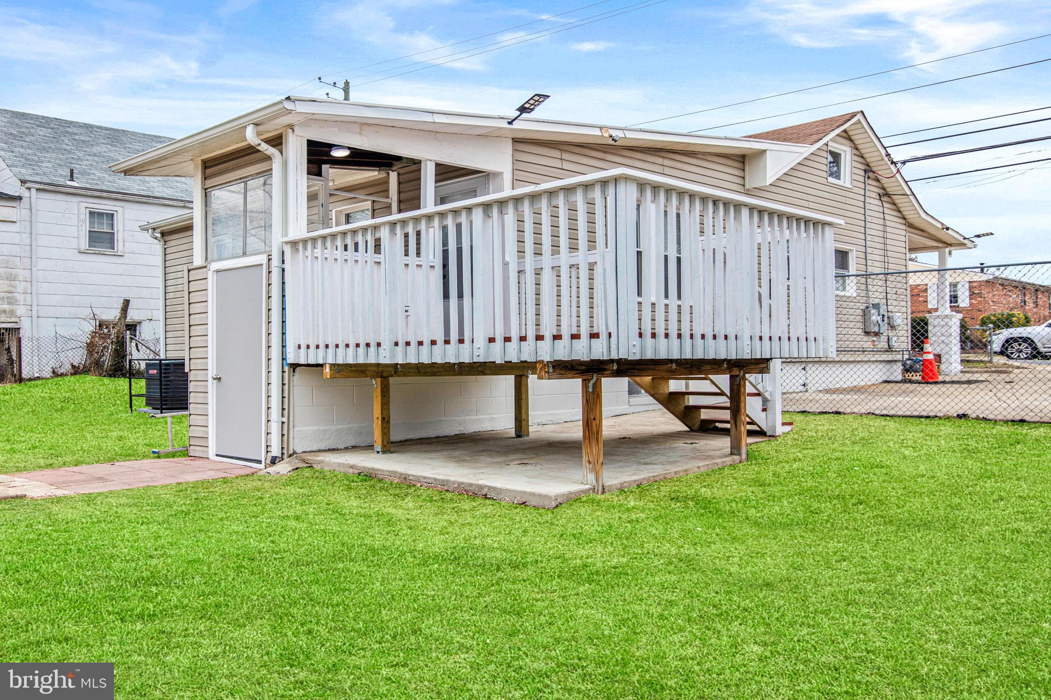 CAPITOL HEIGHTS - Residential