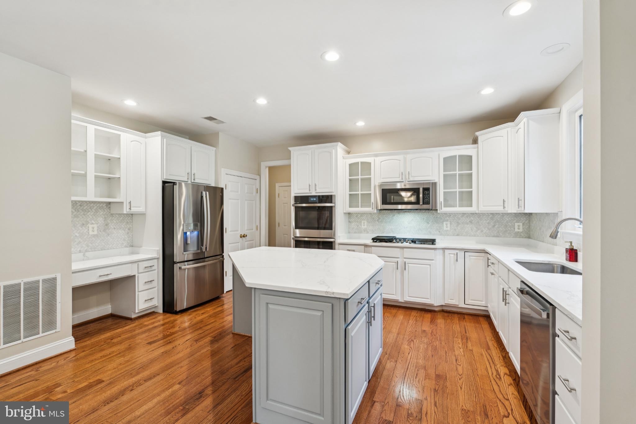 ESTATES OF FOREST RIDGE - Residential