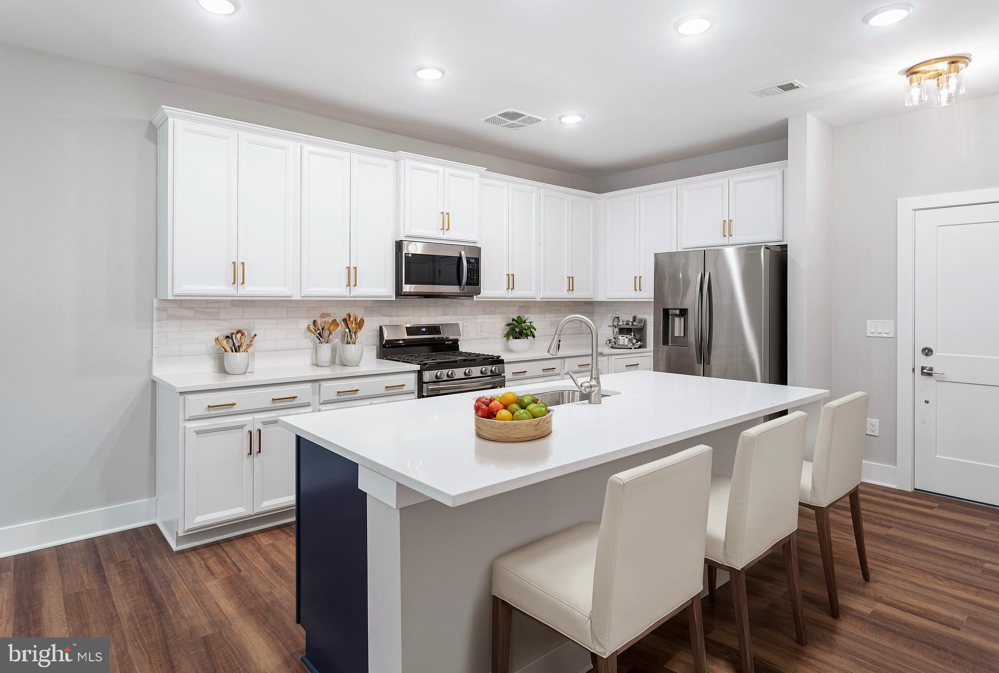 ELEMENT AT MILL CREEK - Residential