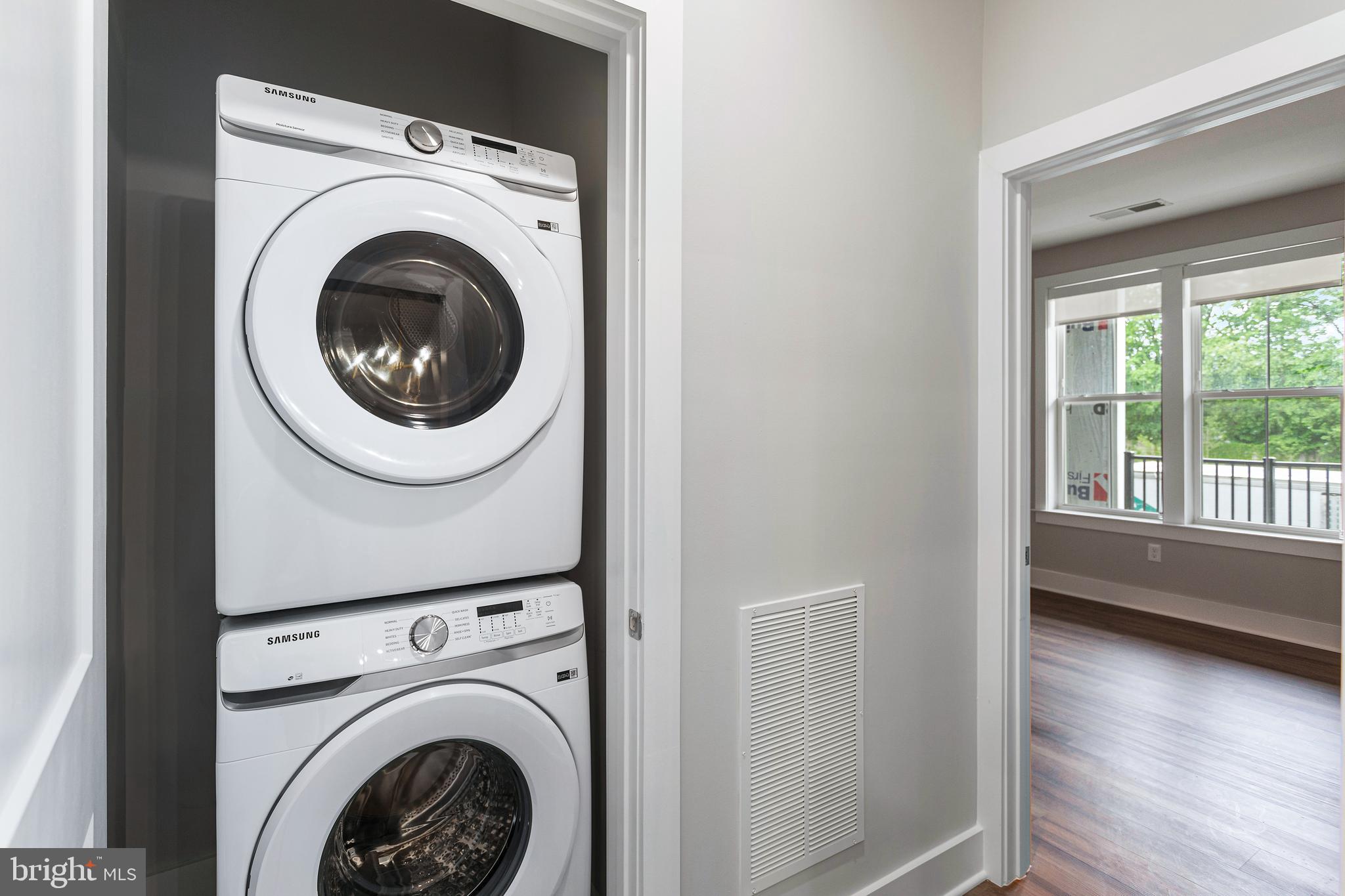 ELEMENT AT MILL CREEK - Residential