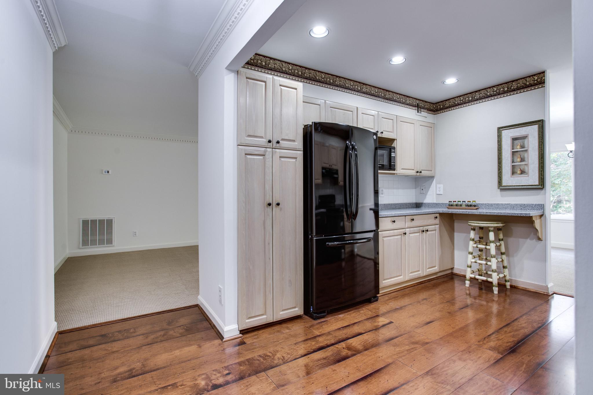 GEORGETOWN VILLAGE - Residential