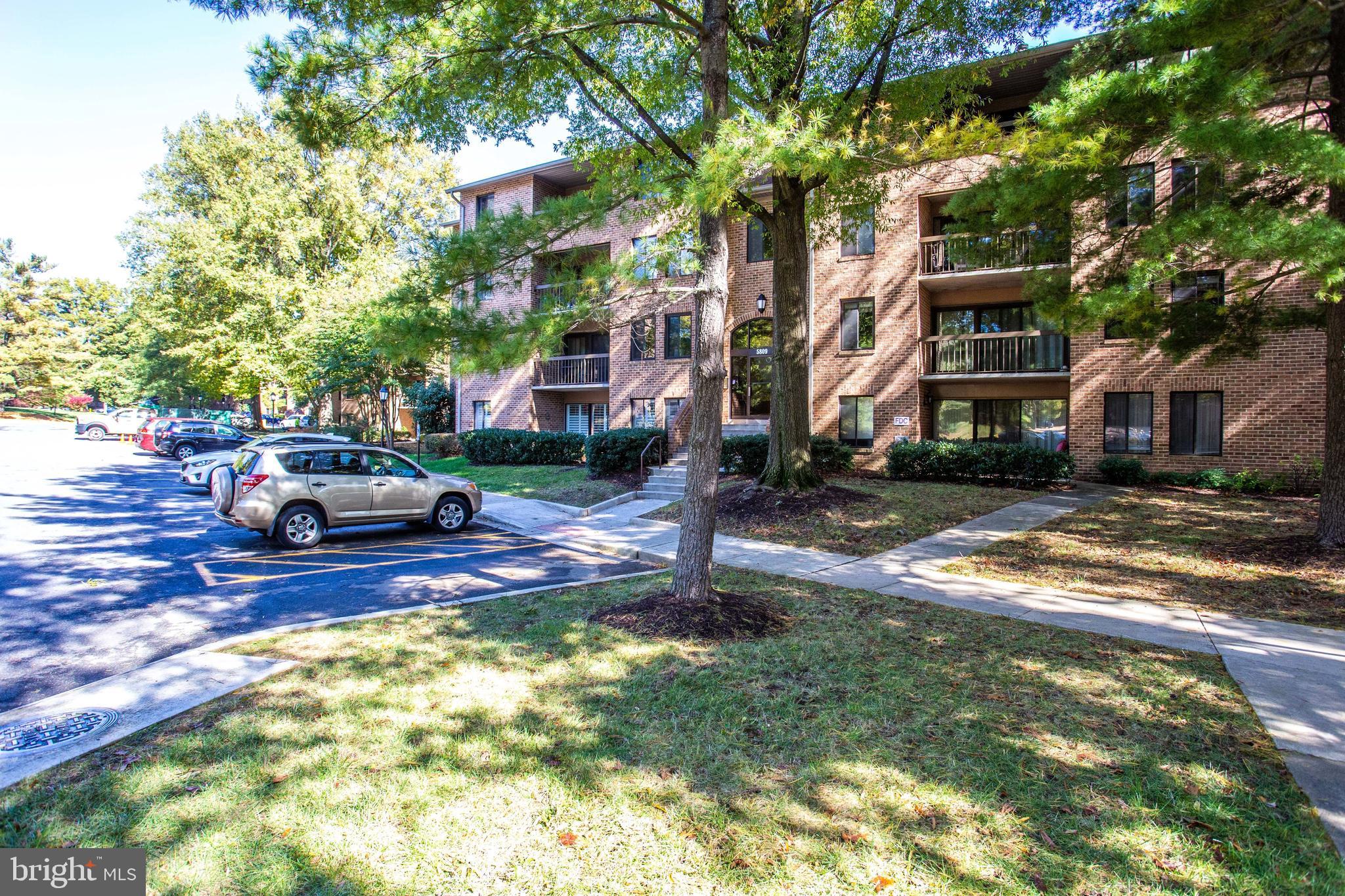 GEORGETOWN VILLAGE - Residential