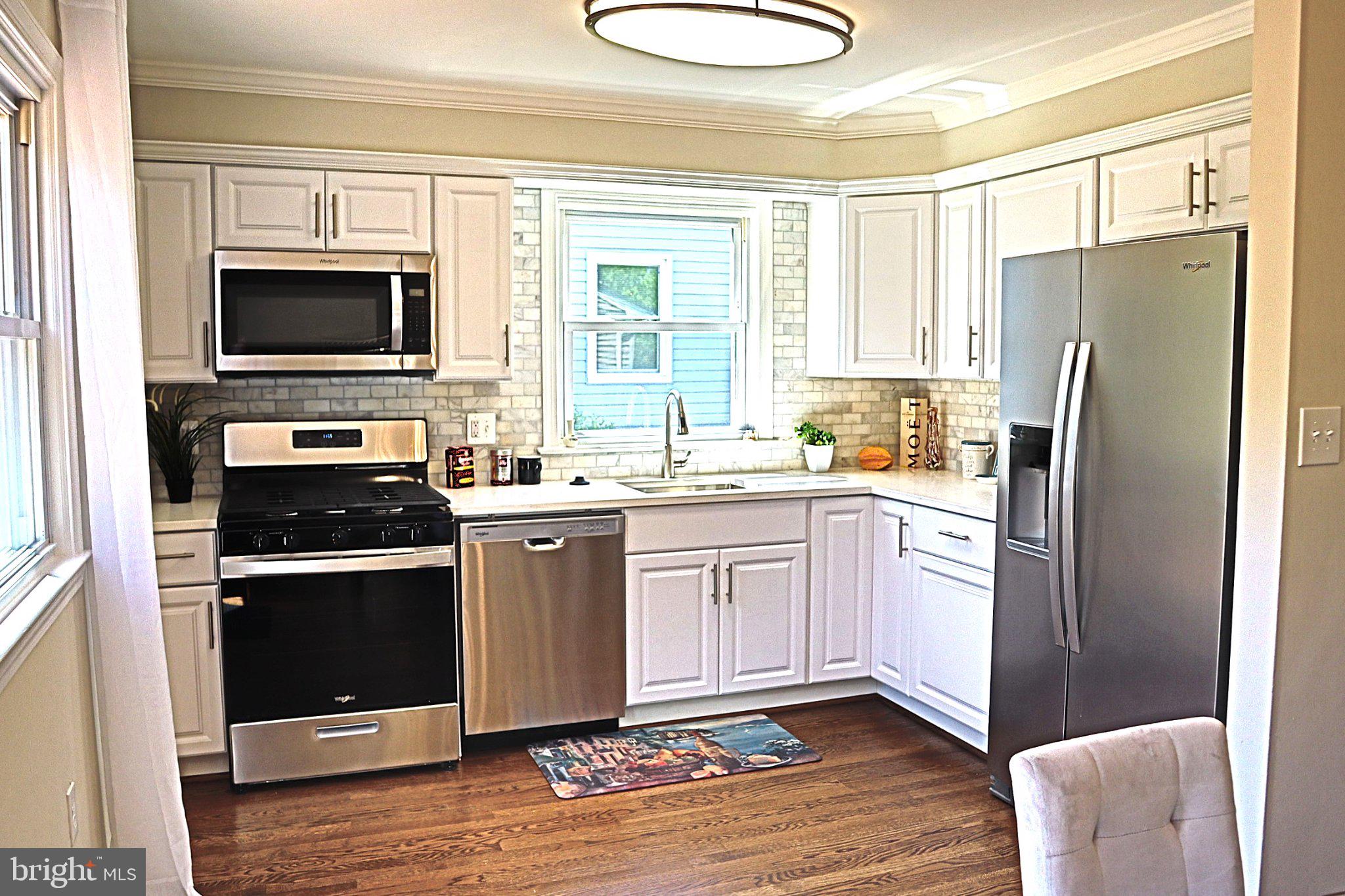 BURGUNDY ESTATES - Residential