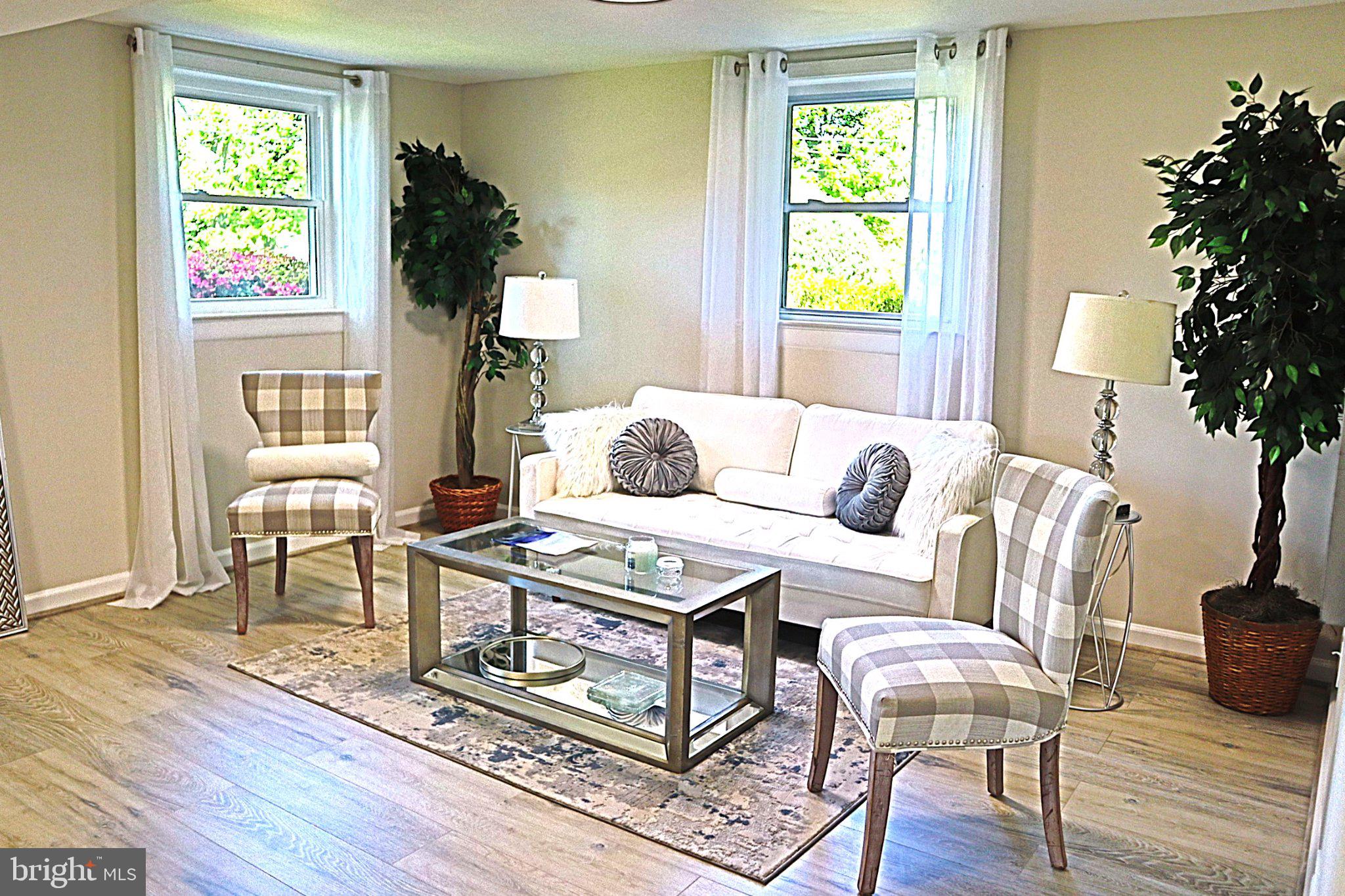 BURGUNDY ESTATES - Residential
