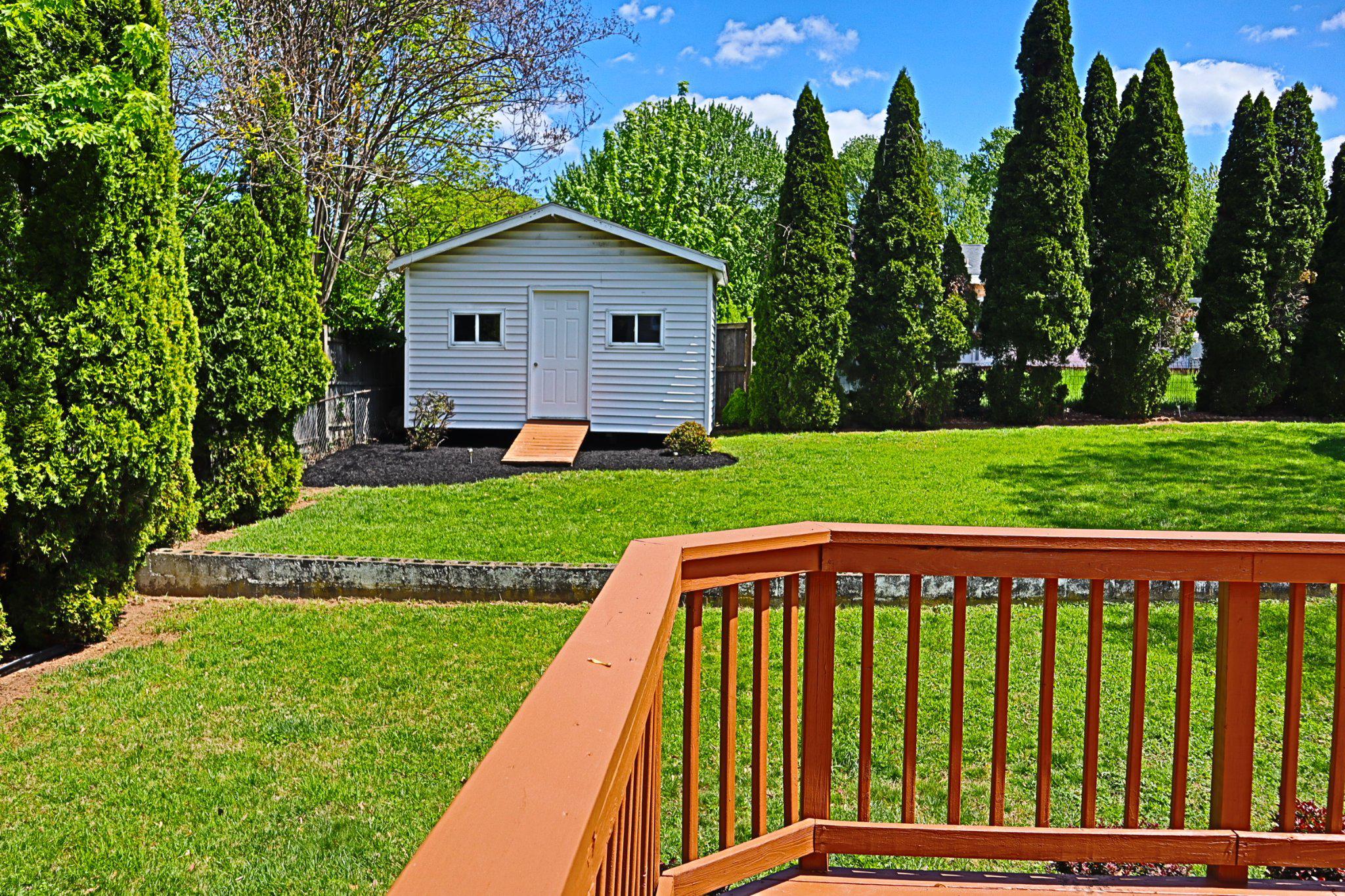 BURGUNDY ESTATES - Residential