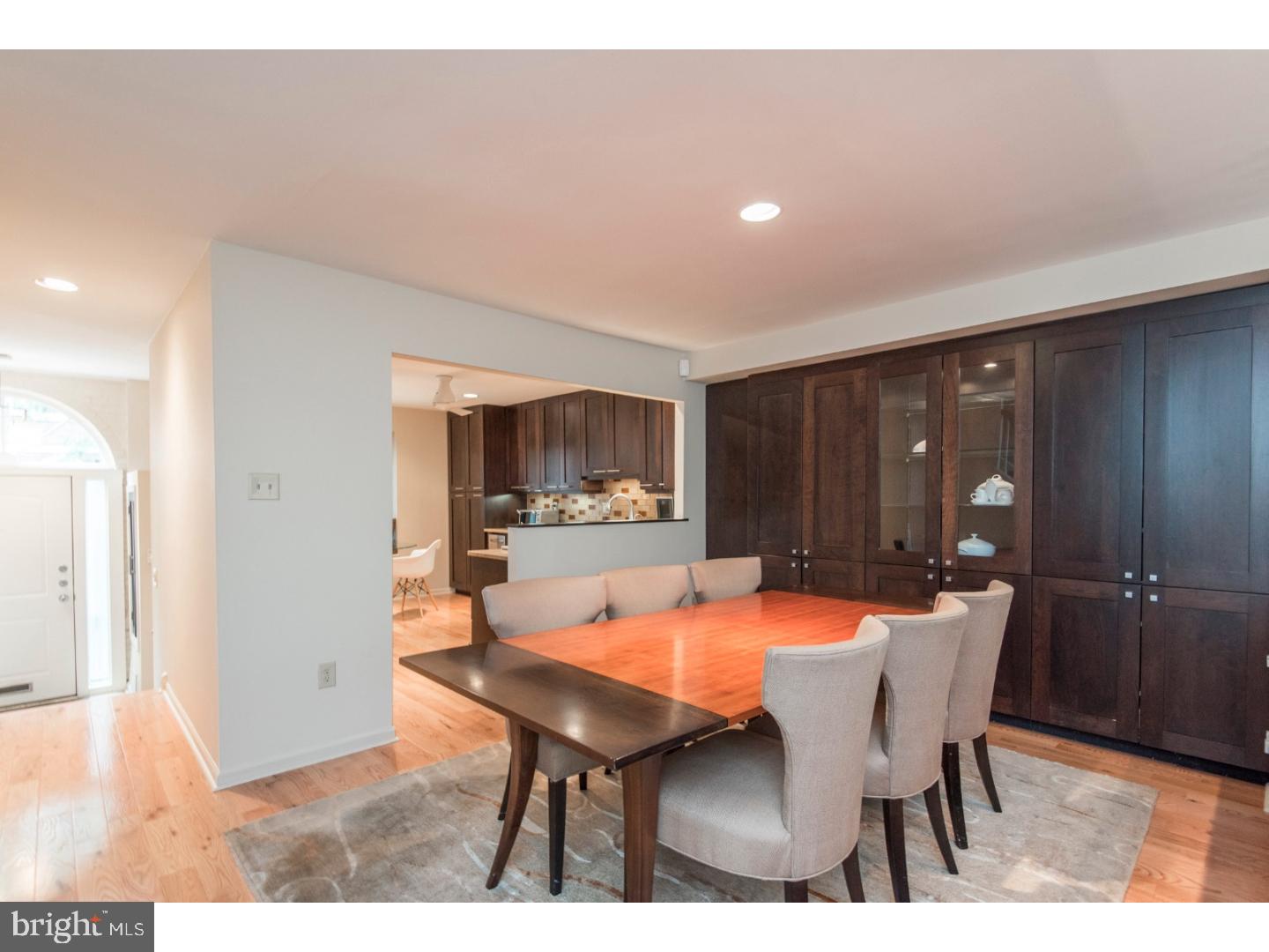 SOCIETY HILL - Residential