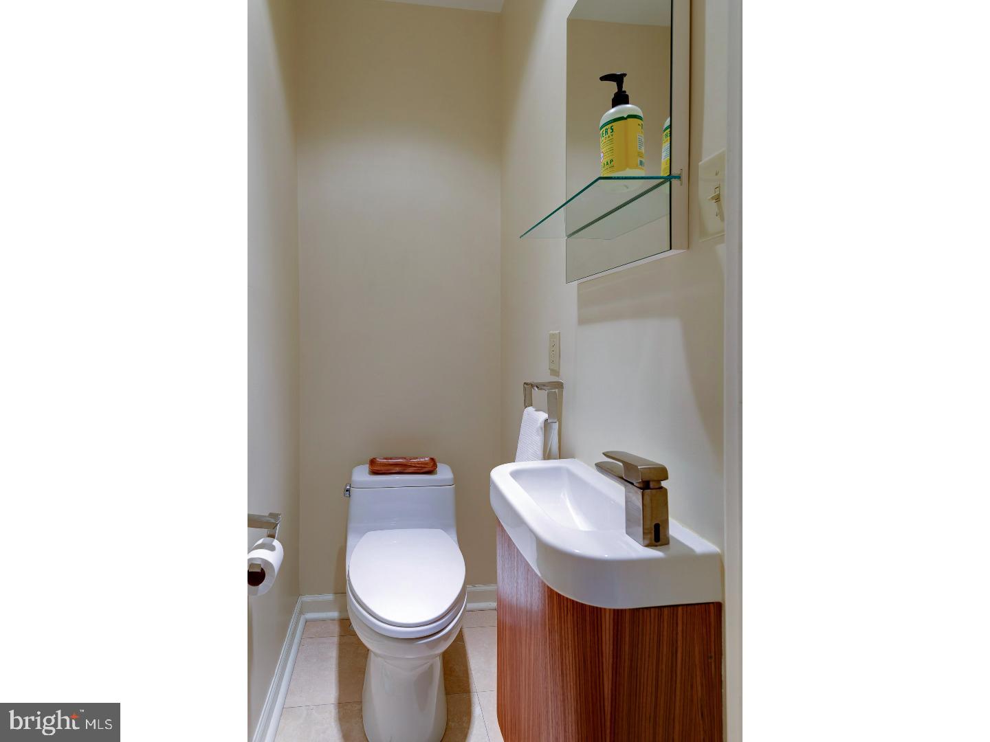 SOCIETY HILL - Residential